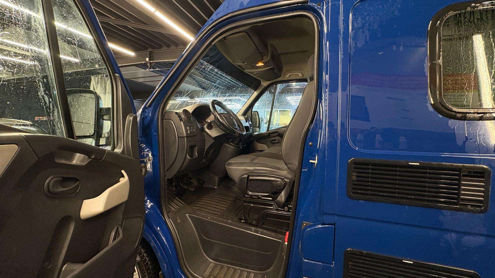 Opel Movano 2.3 CDTi | L2H2 | BJ. 2016 | 173.300KM. CAMPER