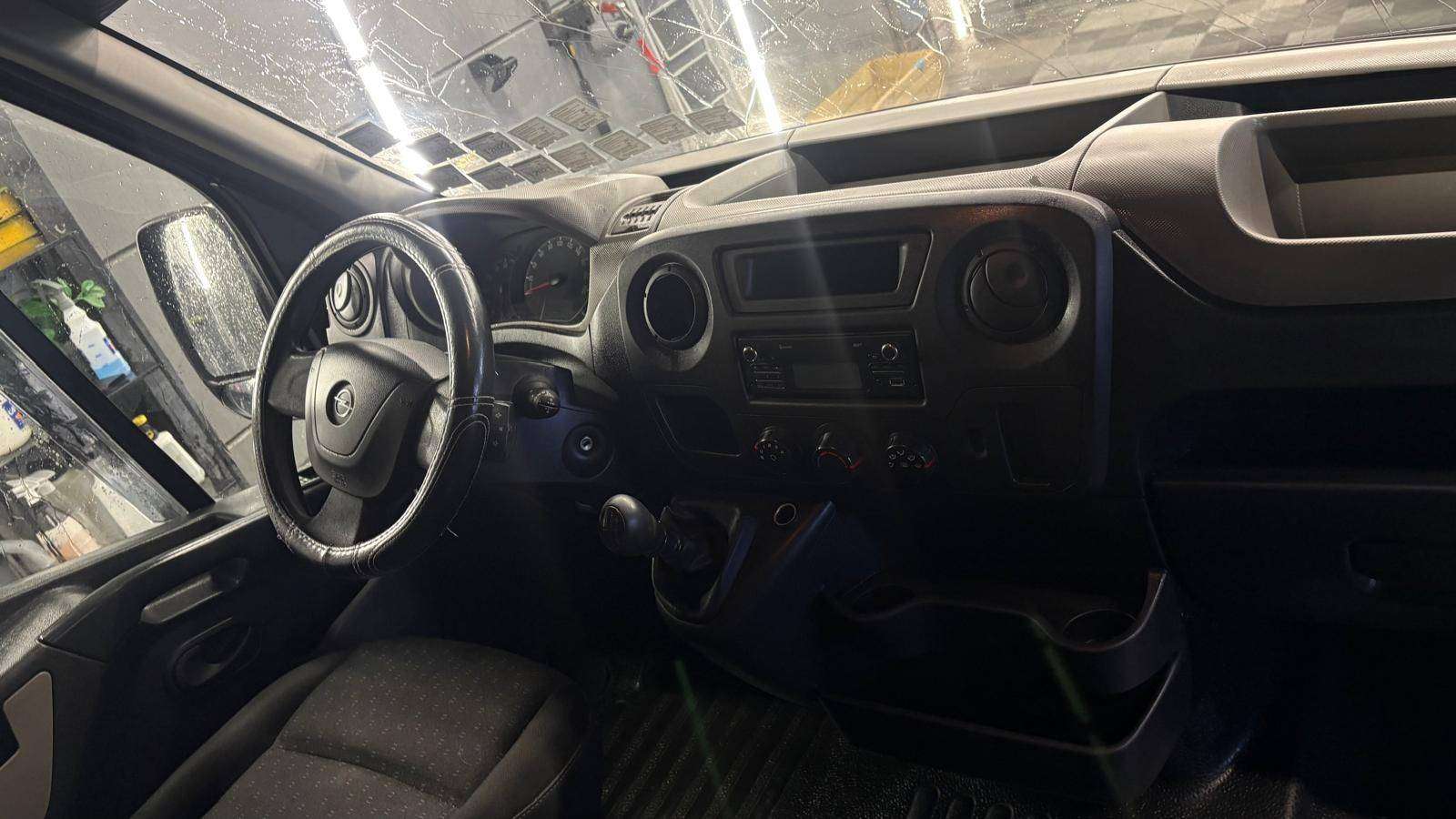 Opel Movano 2.3 CDTi | L2H2 | BJ. 2016 | 173.300KM. CAMPER