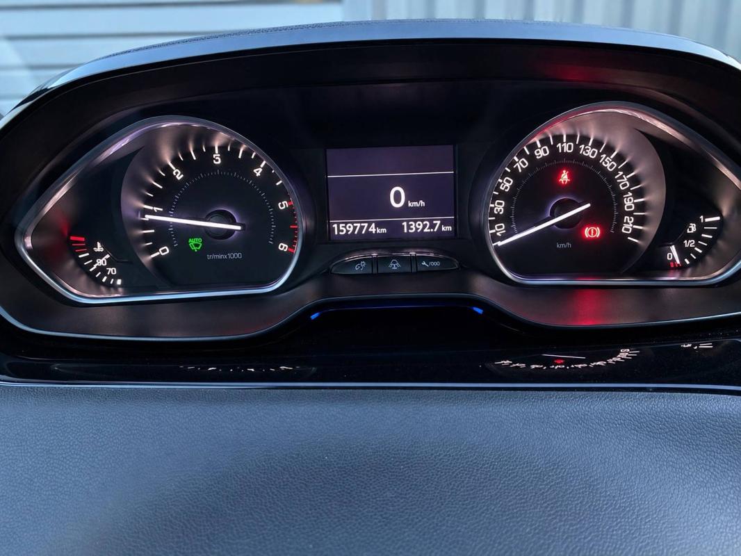 Peugeot 208 1.6 e-HDi FAP Active 5p