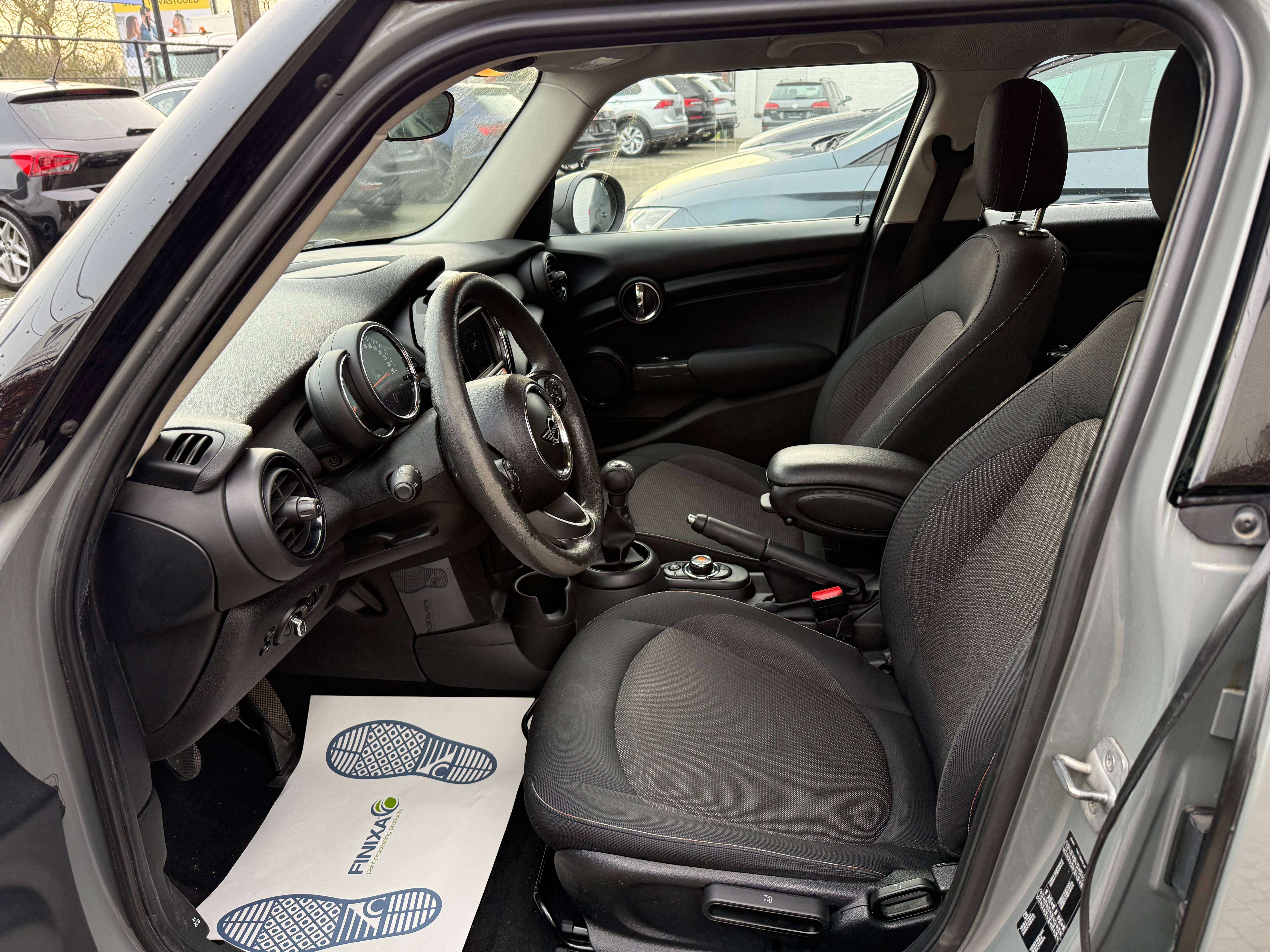 MINI One Mini One/Navigatie/Airco/5 deurs/sportst./App CPL.