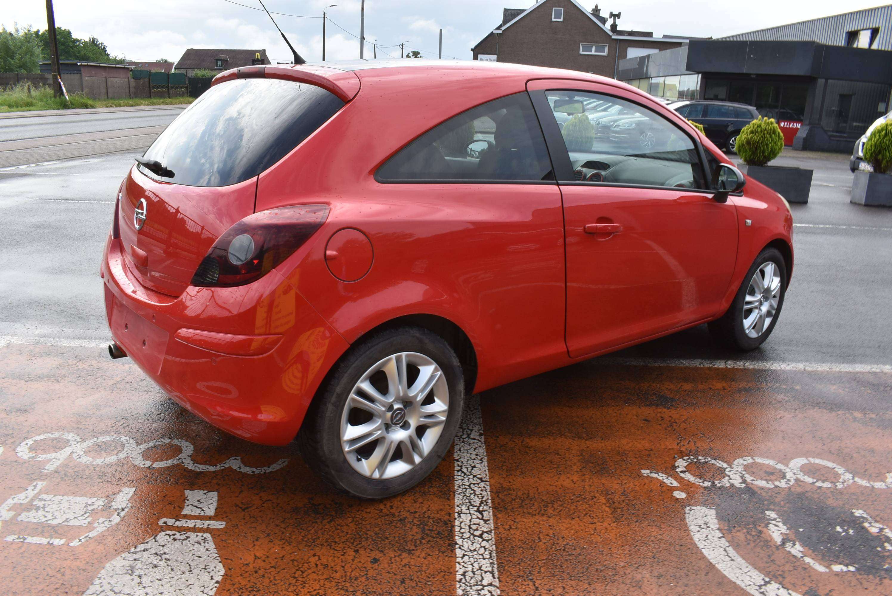 Opel Corsa 1.2i ecoFLEX Black Edition Airco ***Problème Moteur/Motorprobleem***