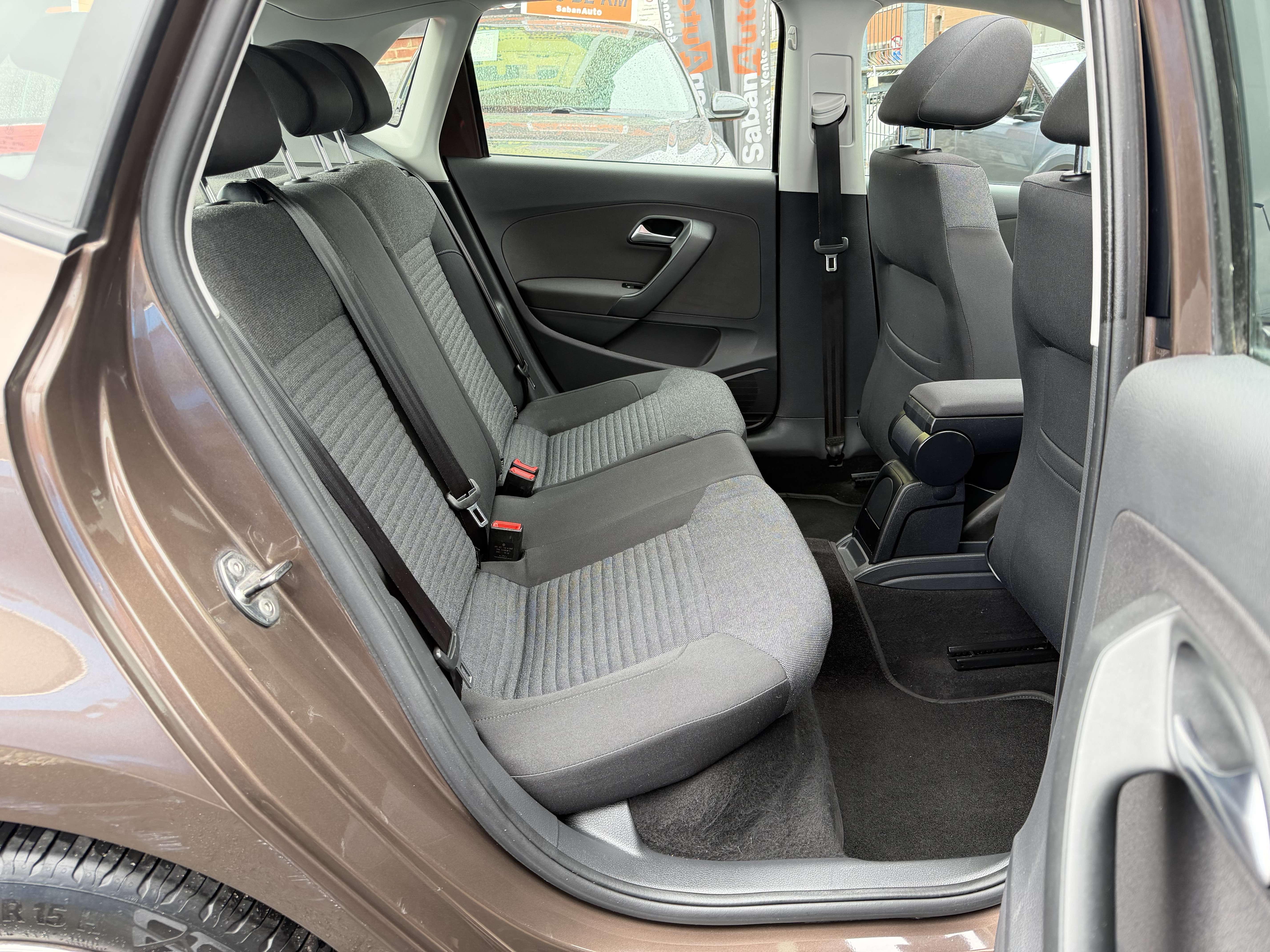 Volkswagen Polo Polo 1.4i Highline ° TOIT PANO ° CLIM ° PDC ° CARN