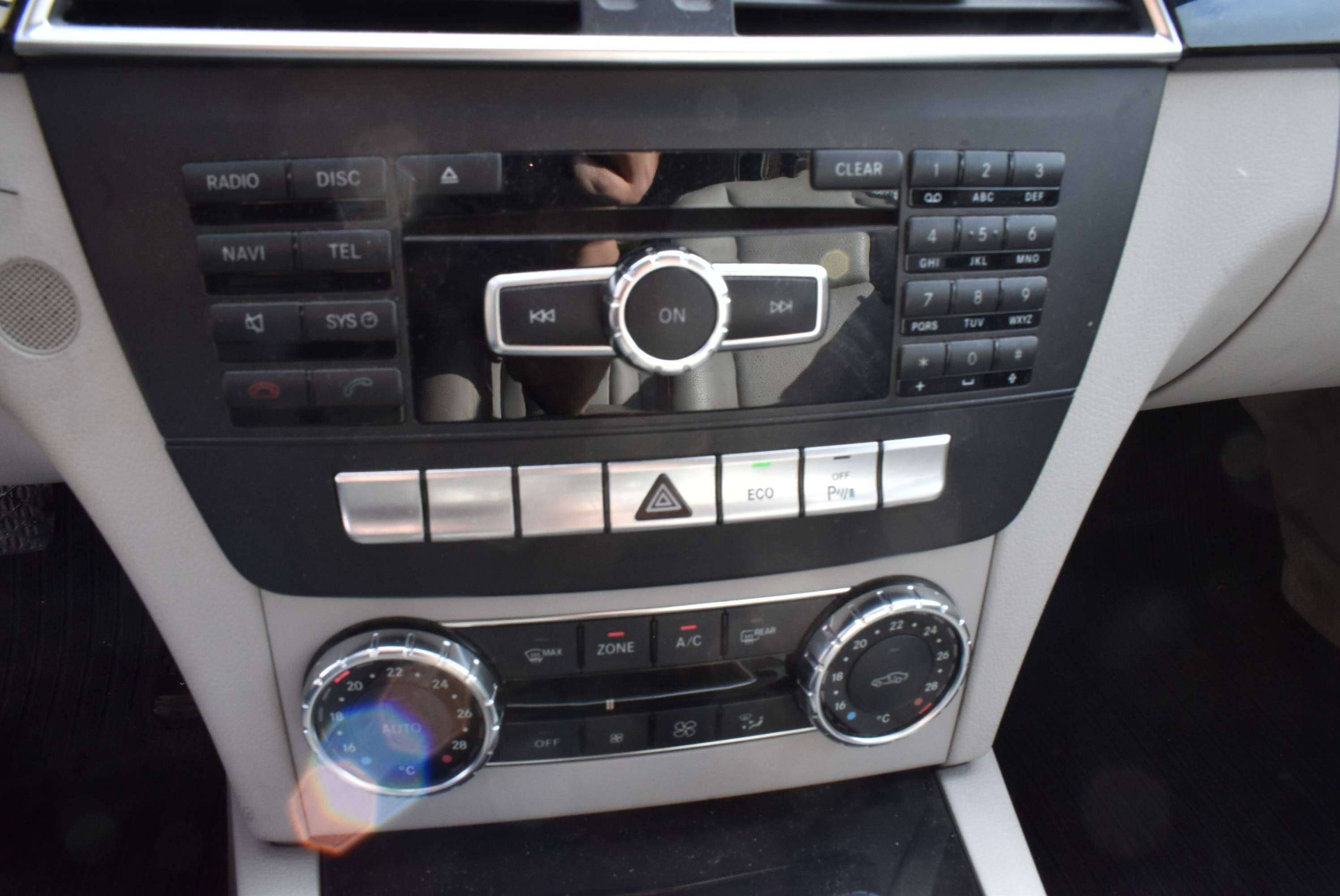 Mercedes-Benz C 200 CDI BlueEFFICIENCY Elegance Leder / GPS / Xénon