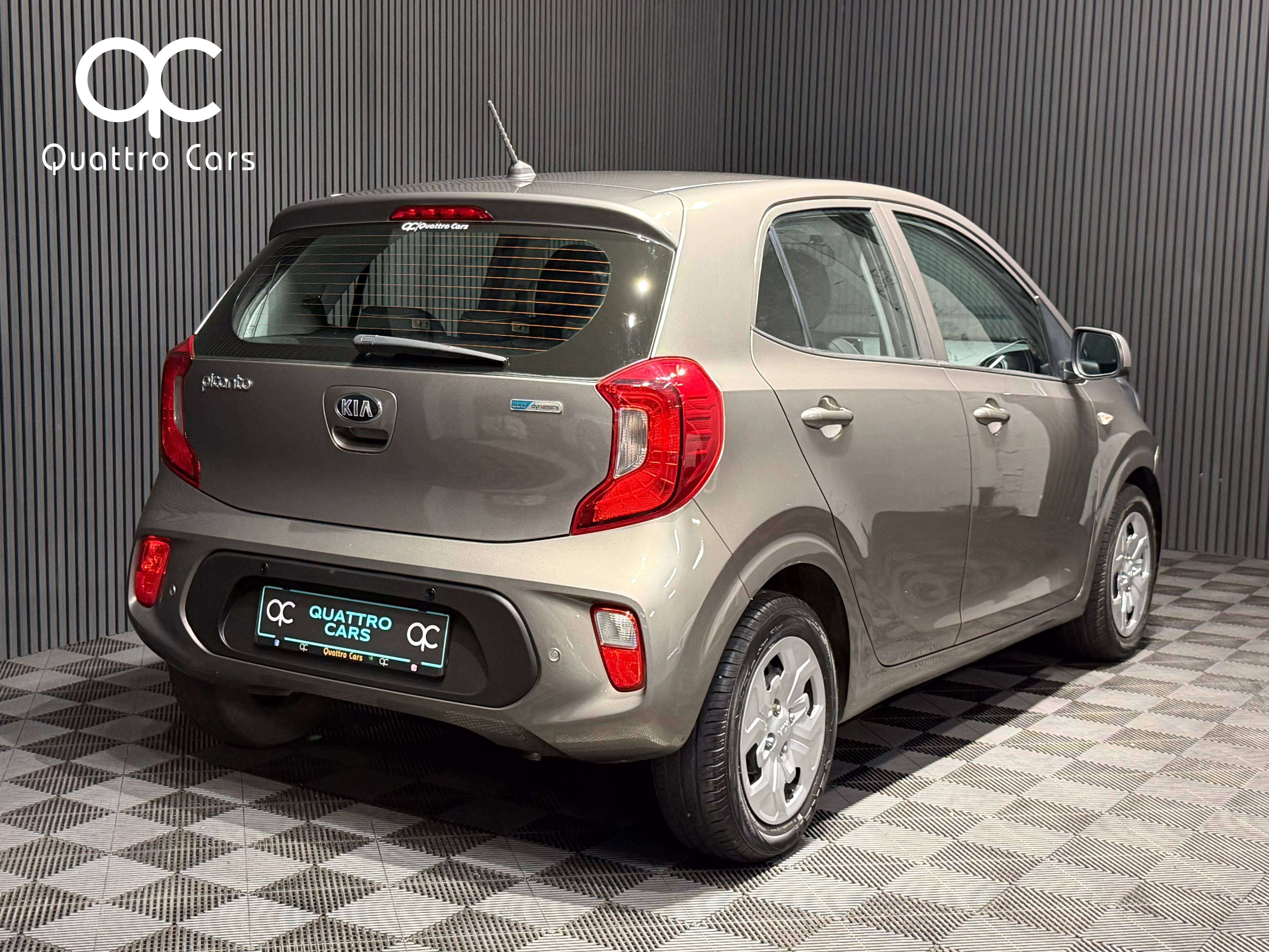 Kia Picanto 1.0i - 1ere Main - Bluetooth - Clim - 19.000 Km