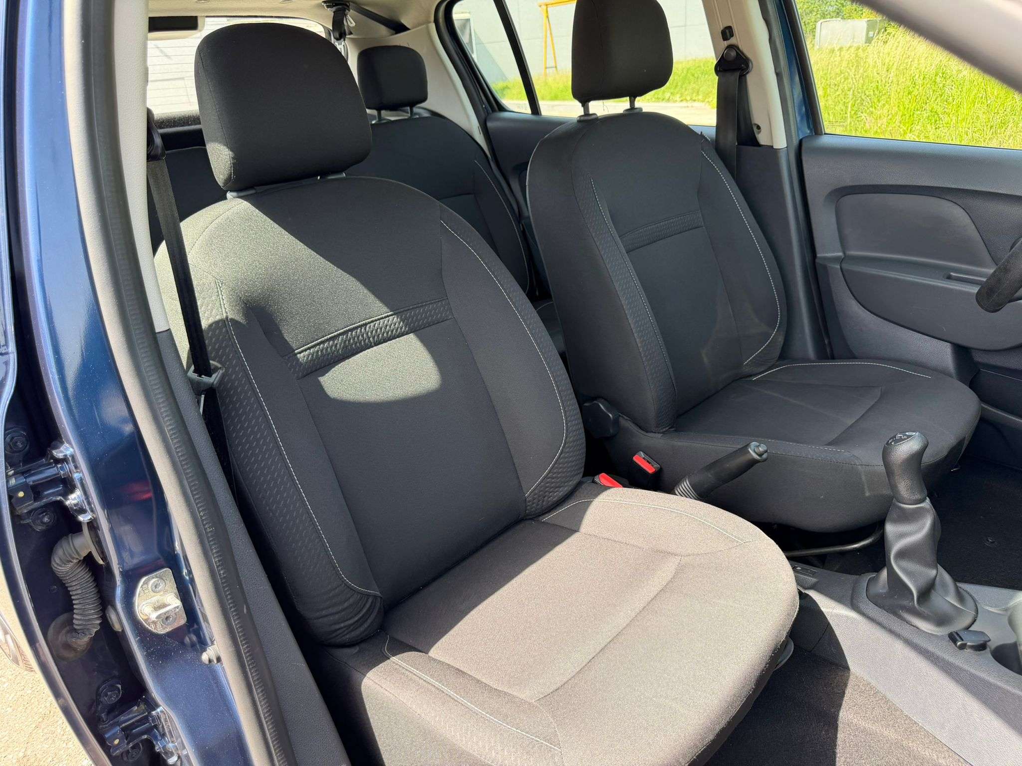 Dacia Sandero • TRES PROPRE • ROULE PARFAITEMENT