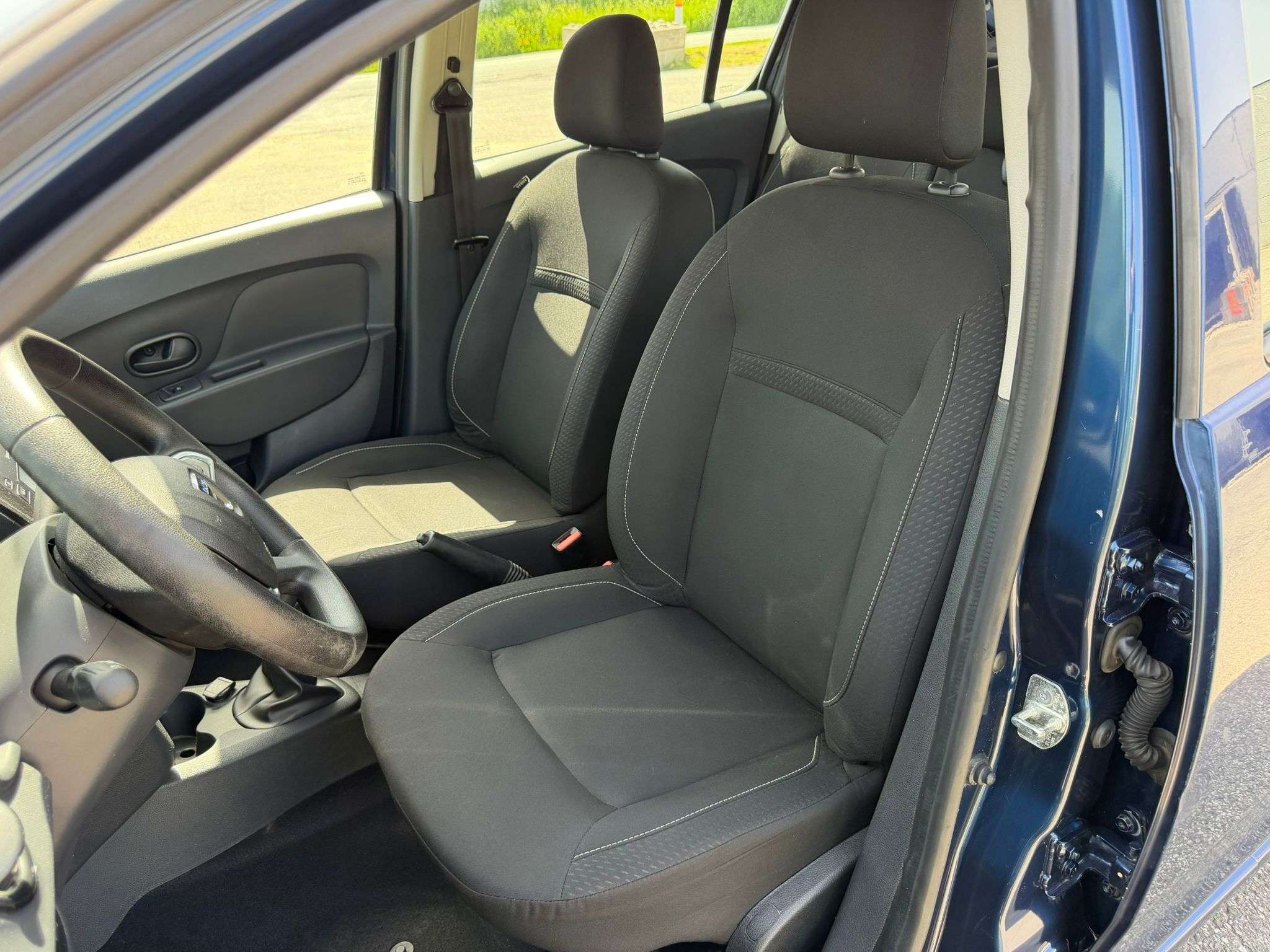 Dacia Sandero • TRES PROPRE • ROULE PARFAITEMENT