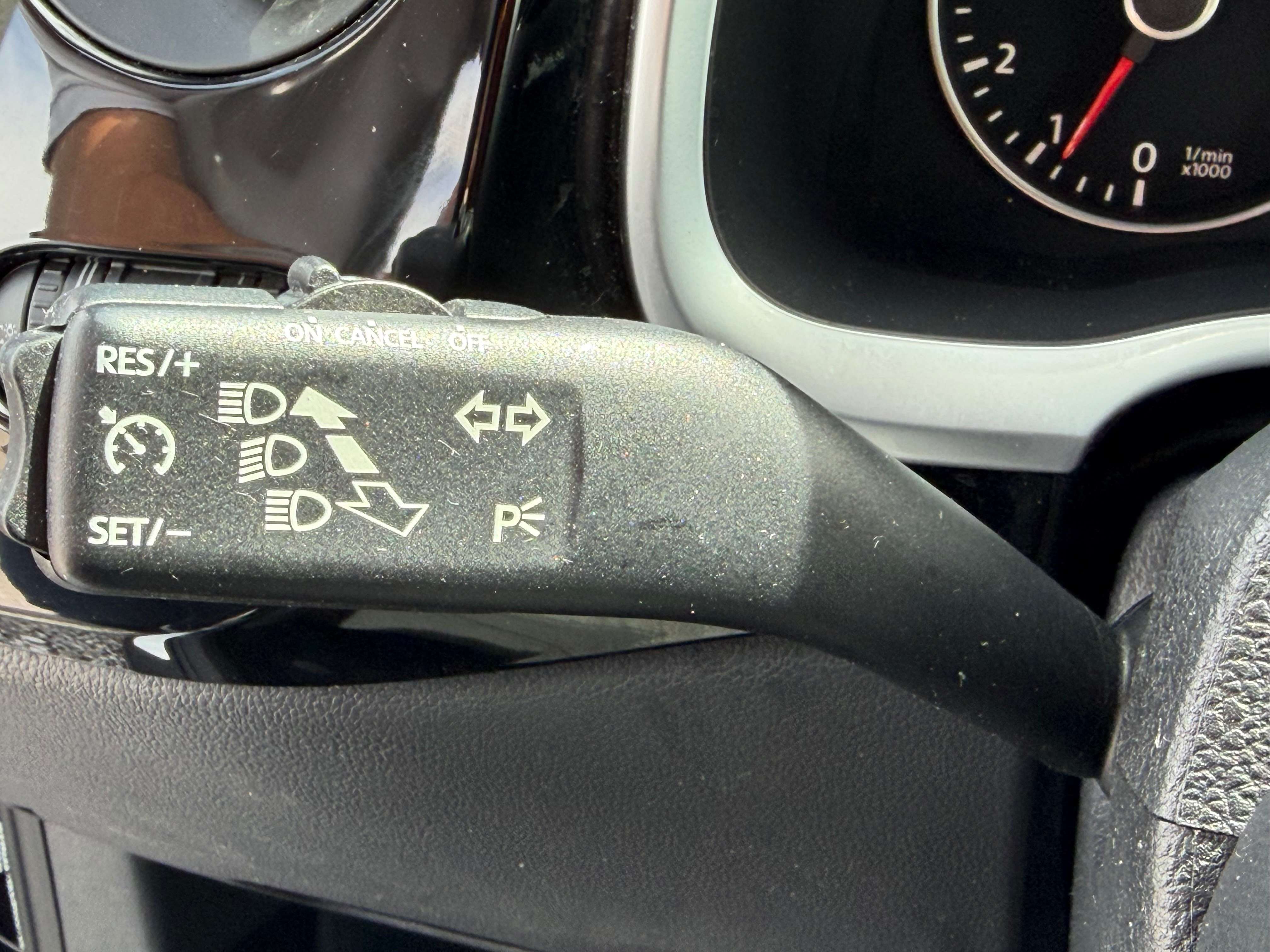 Volkswagen Beetle • TRES PROPRE •. CARNET COMPLET