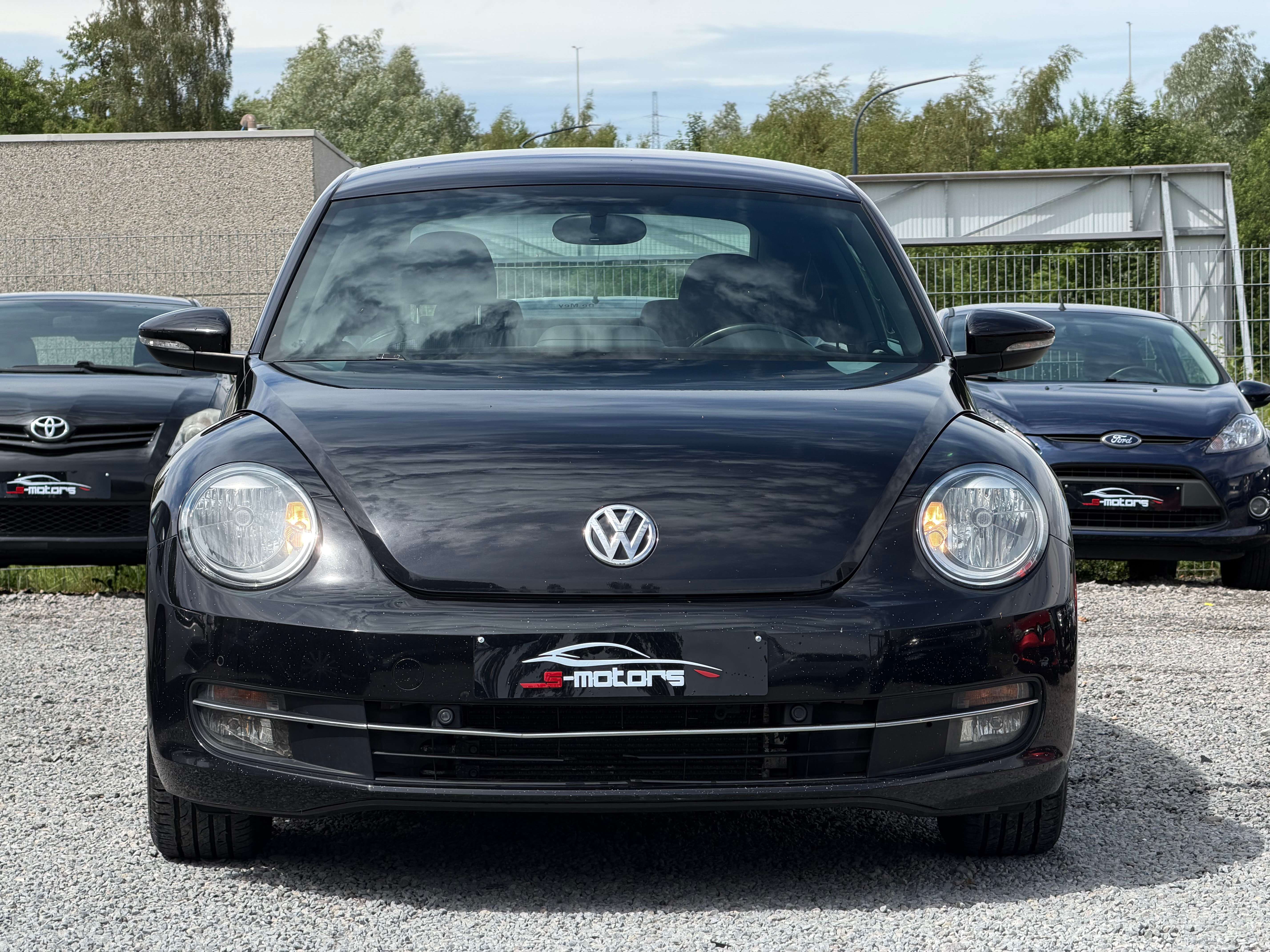 Volkswagen Beetle • TRES PROPRE •. CARNET COMPLET