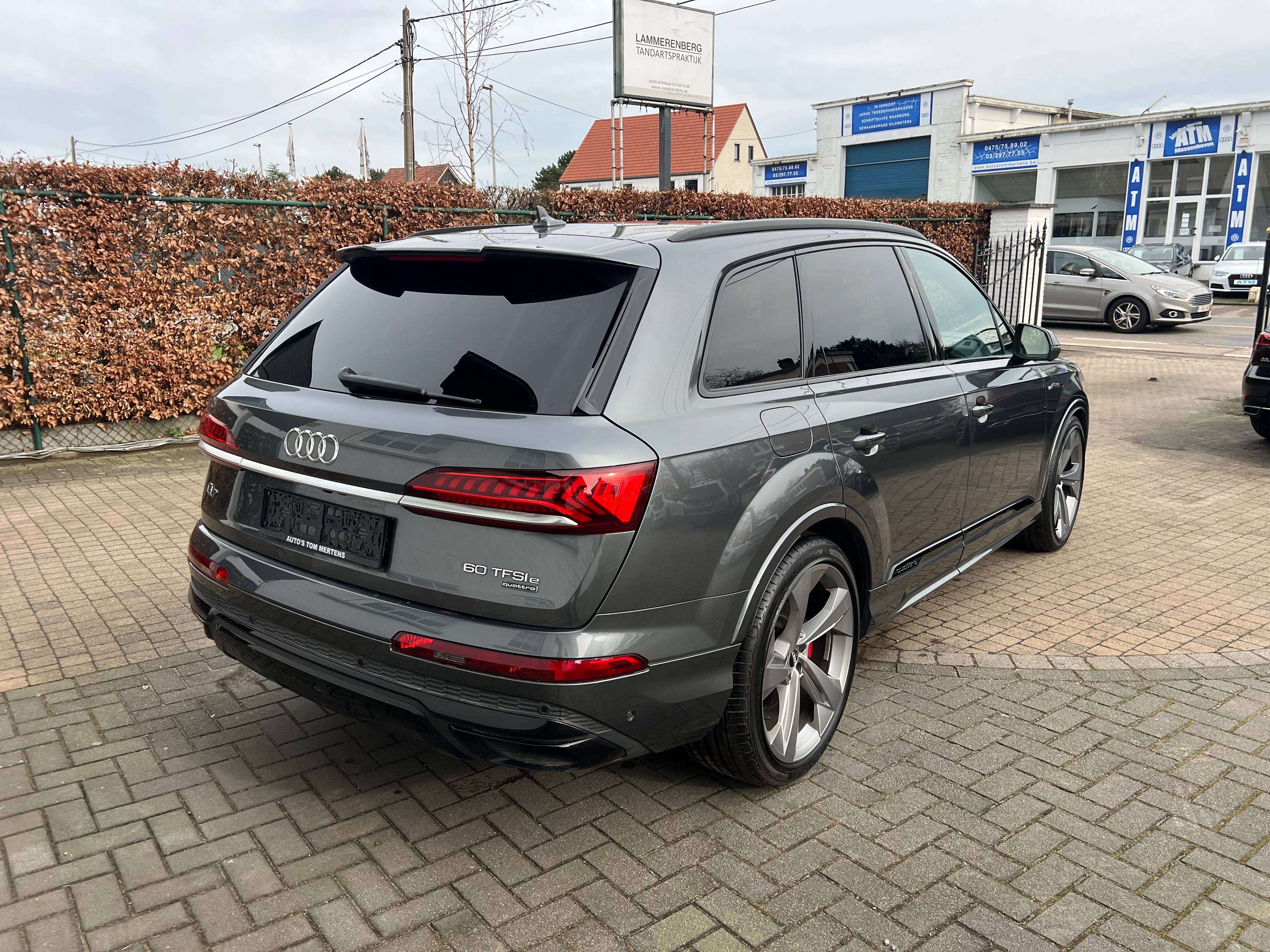 Audi Q7 60 TFSi e Quattro PHEV S line Tip./NP 119000 Euro