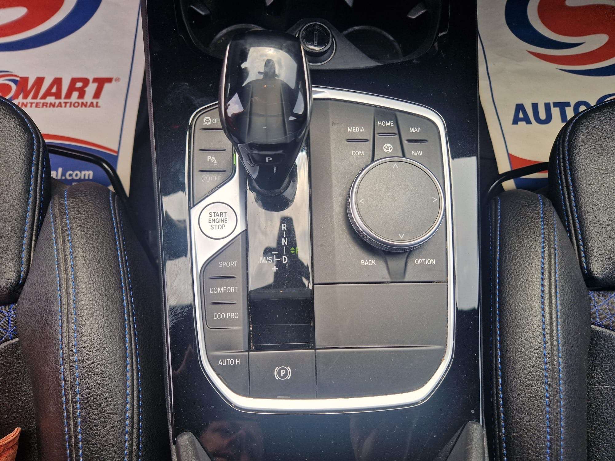 BMW 118 iA OPF PACK M INTERIEUR/EXTERIEUR *** NAVI/CARPLAY/LEDS ***