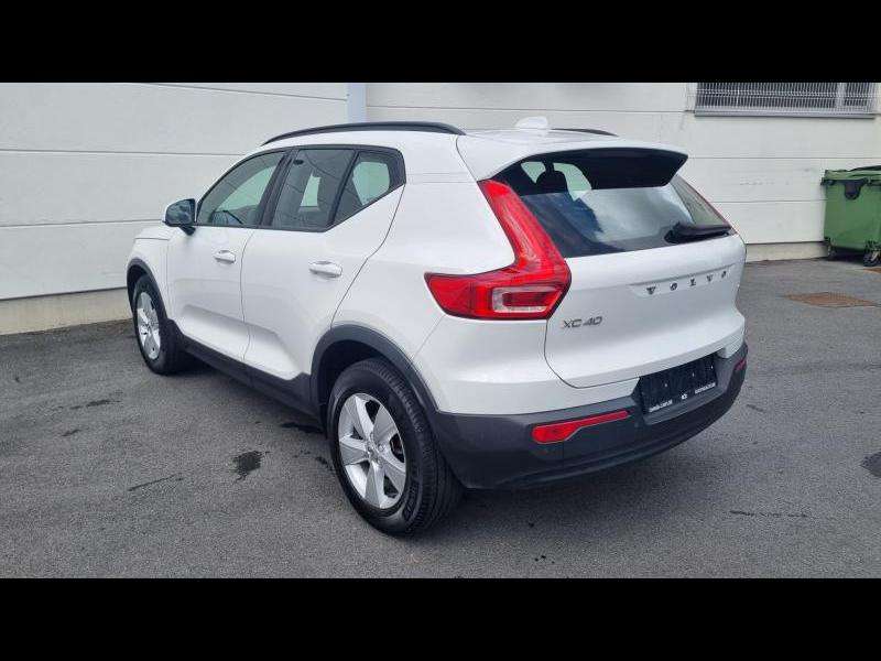 Volvo XC40 Essential Ess 129