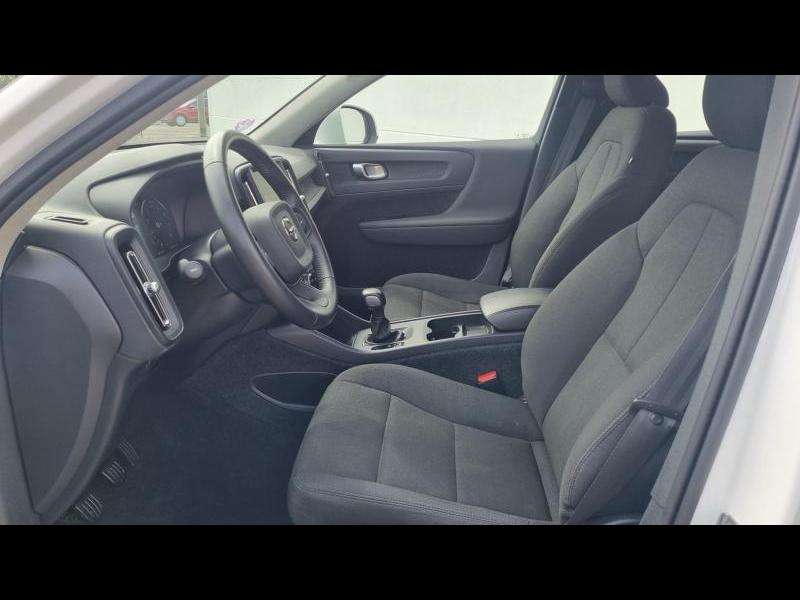 Volvo XC40 Essential Ess 129