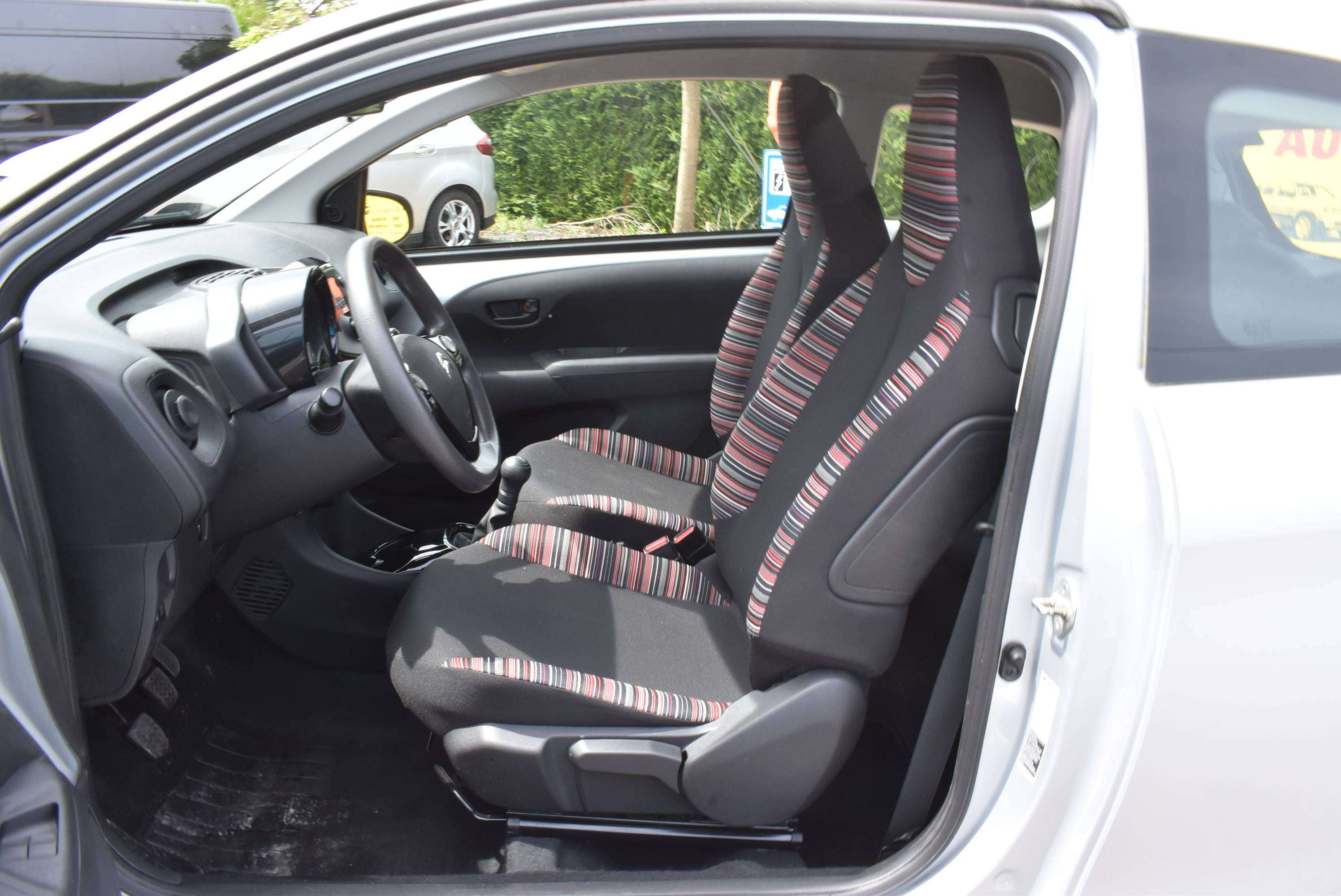 Citroen C1 1.0 VTi Live Airco ***12M GARANTIE***43.000KM!!!