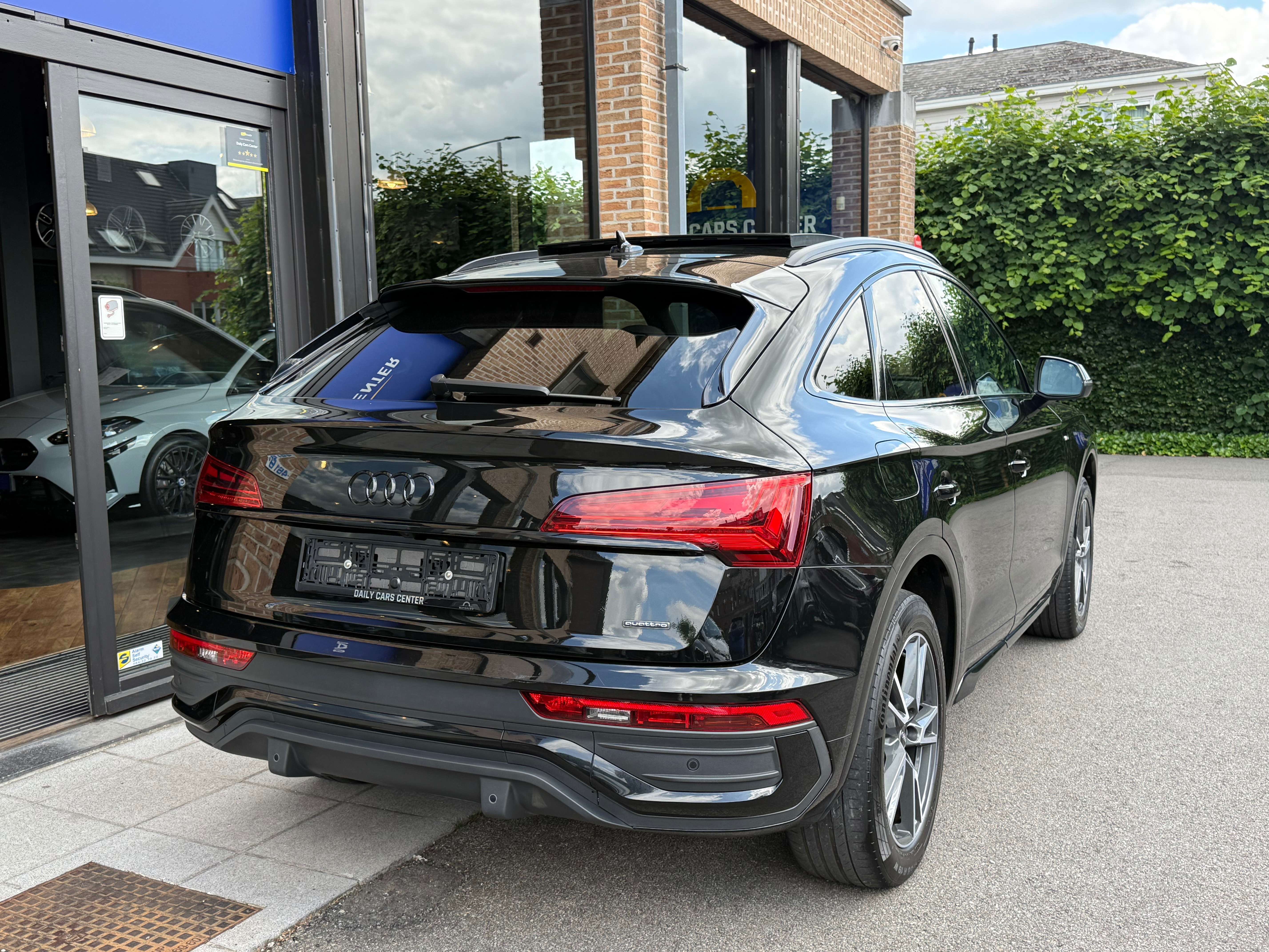 Audi Q5 PHEV 50 TFSIe Quattro S line LED I Cam I Pano I CarPlay I Cuir I