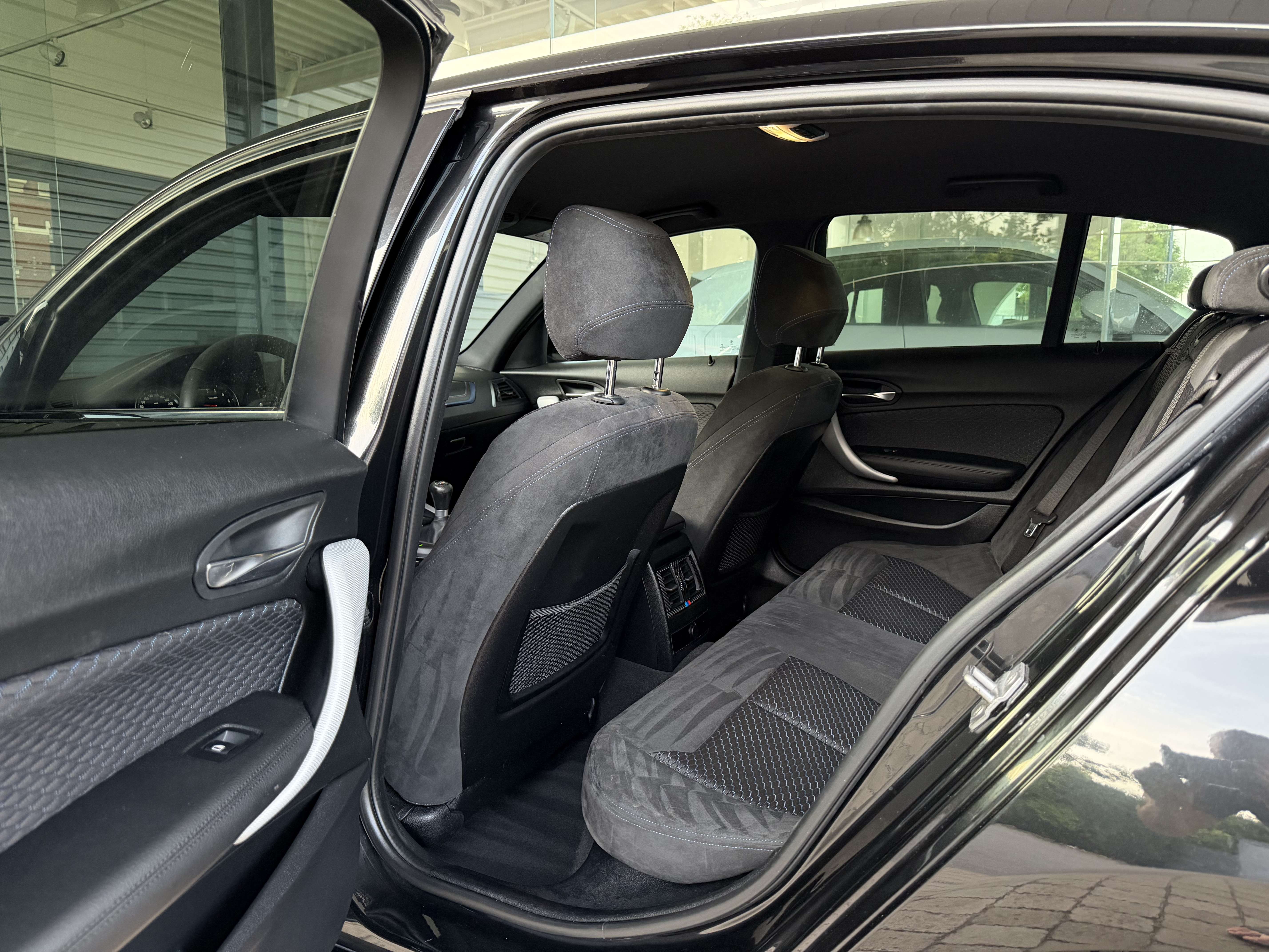 BMW 120 i (B48) "PACK M" BIXENON-GPS-ALCANTARA-JA18P-GAR 12MOIS