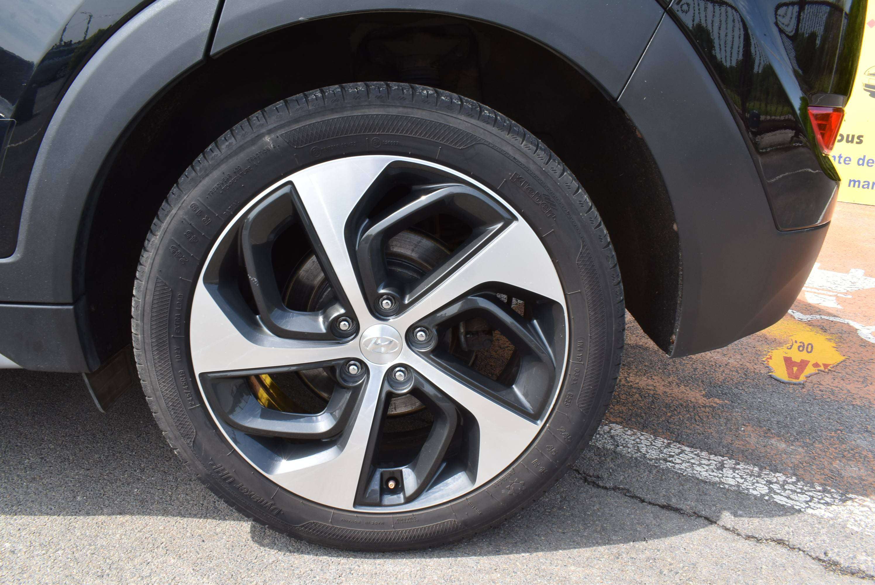 Hyundai TUCSON 1.7 CRDi Premium ISG Leder/Pano/GPS ***12M GARANTIE***