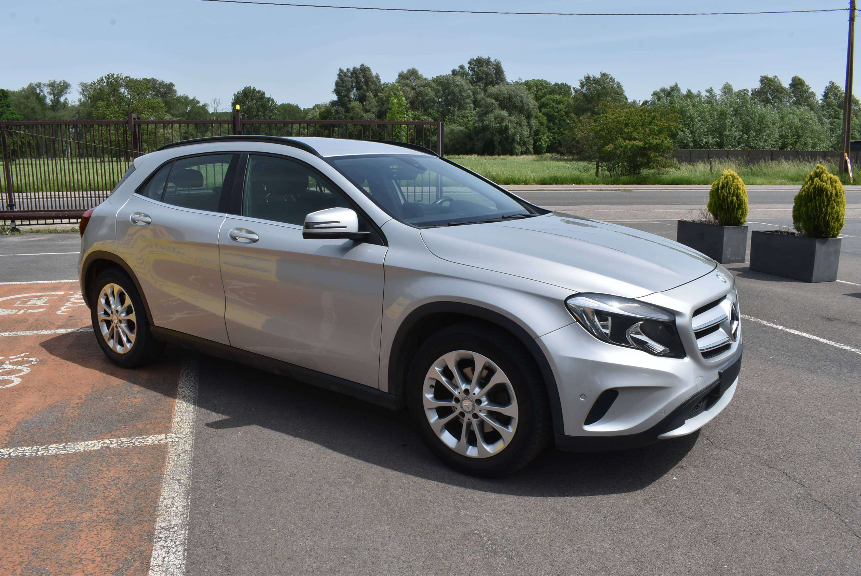 Mercedes-Benz GLA 180 Urban Edition Pack Sport ***12M GARANTIE***