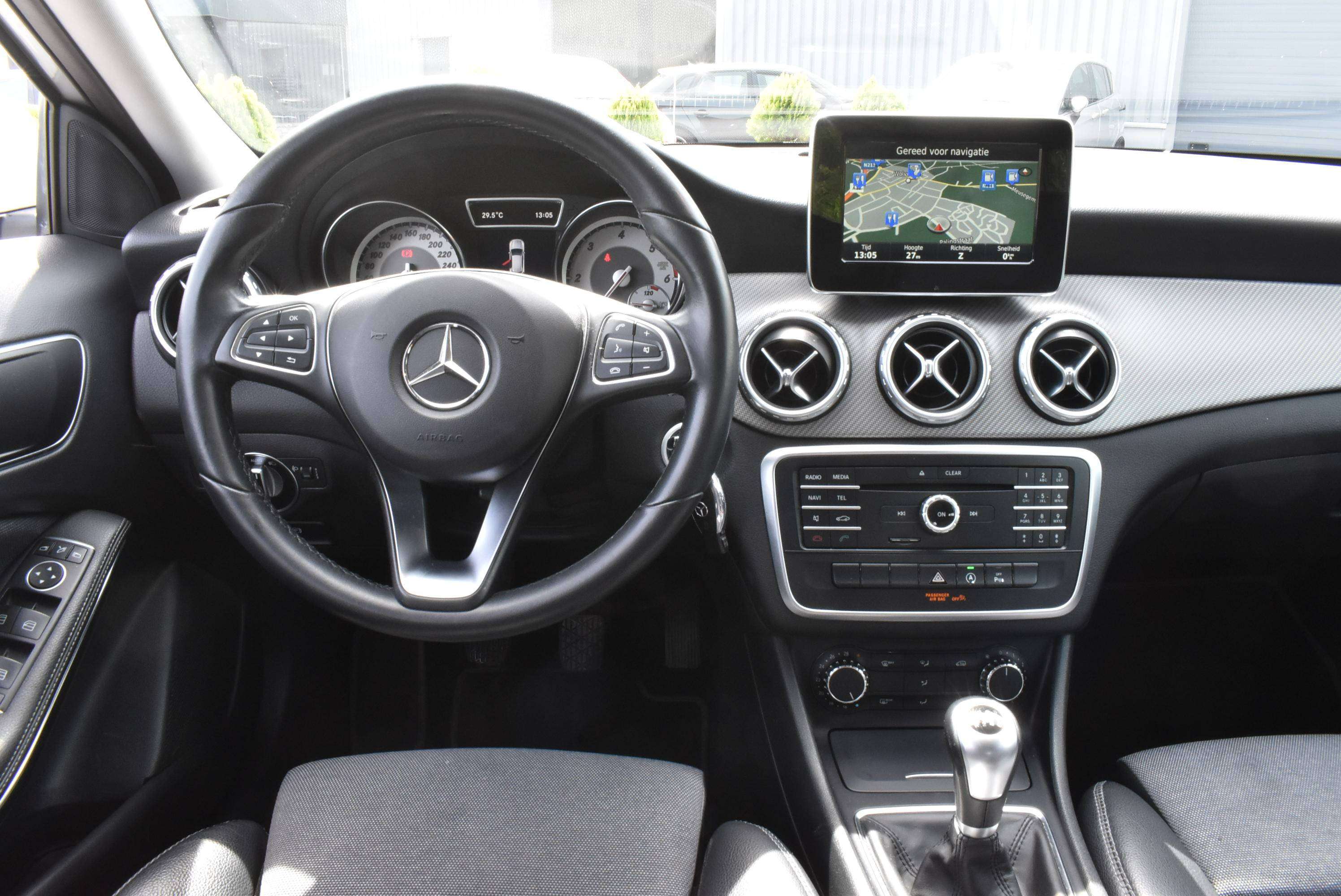 Mercedes-Benz GLA 180 Urban Edition Pack Sport ***12M GARANTIE***