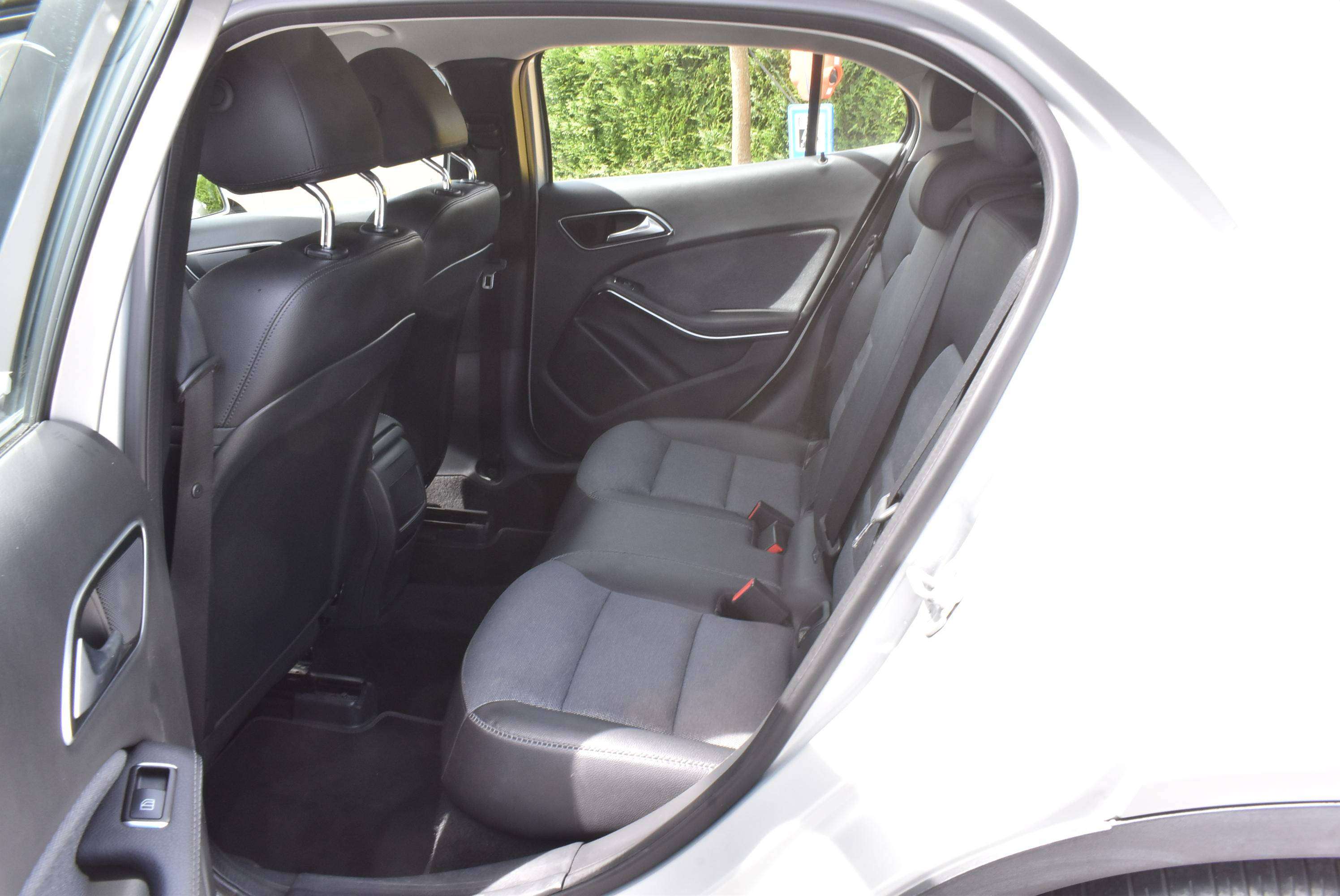 Mercedes-Benz GLA 180 Urban Edition Pack Sport ***12M GARANTIE***