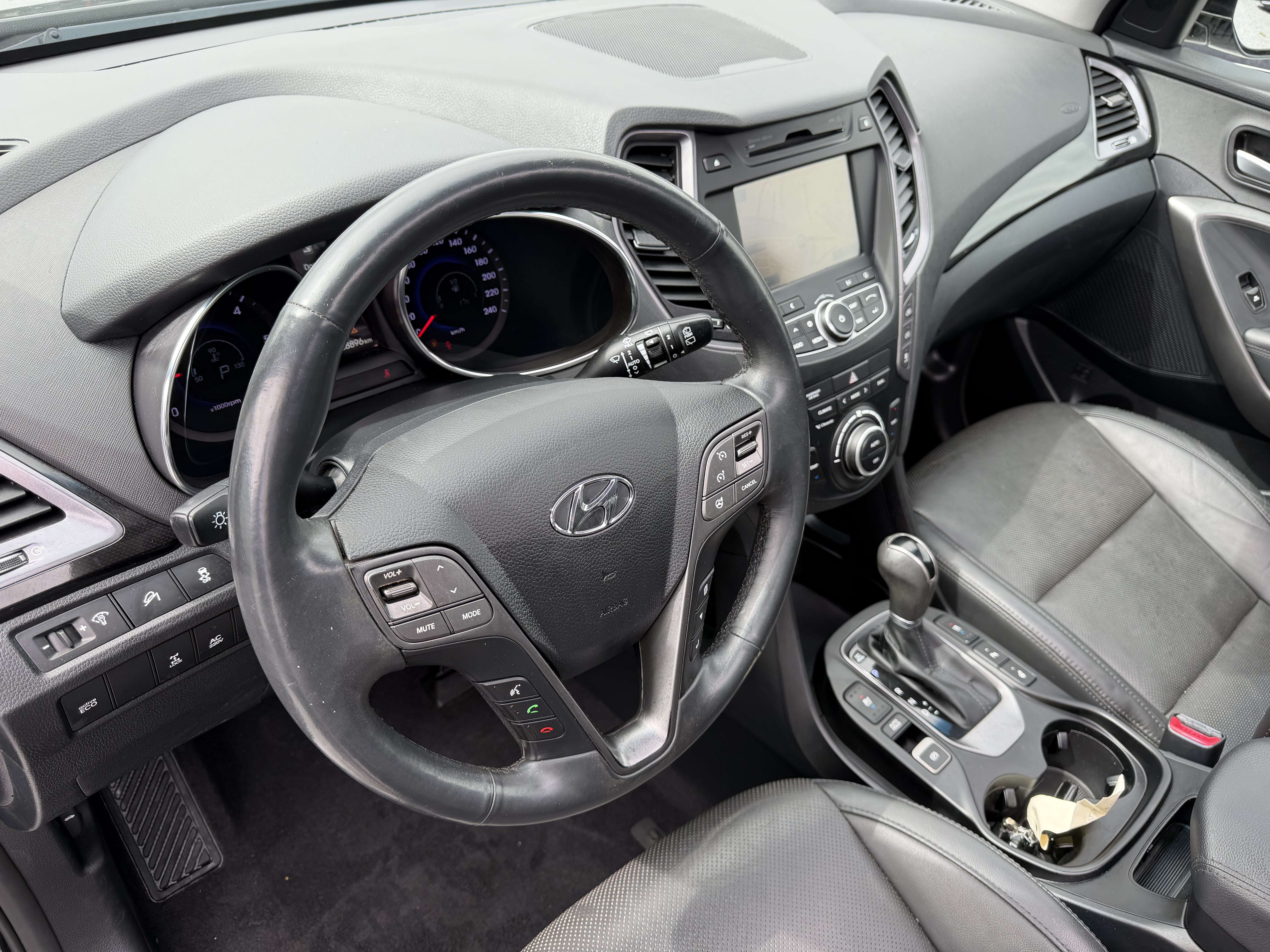 Hyundai Grand Santa Fe 2.2 CRDi Executive Automatique - 7 Places
