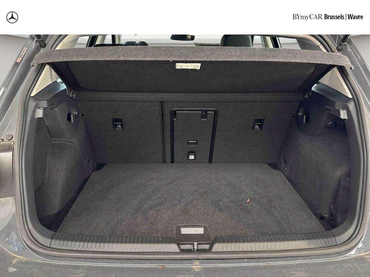 Volkswagen Golf 1.0 eTSI 81kW Life Business DSG