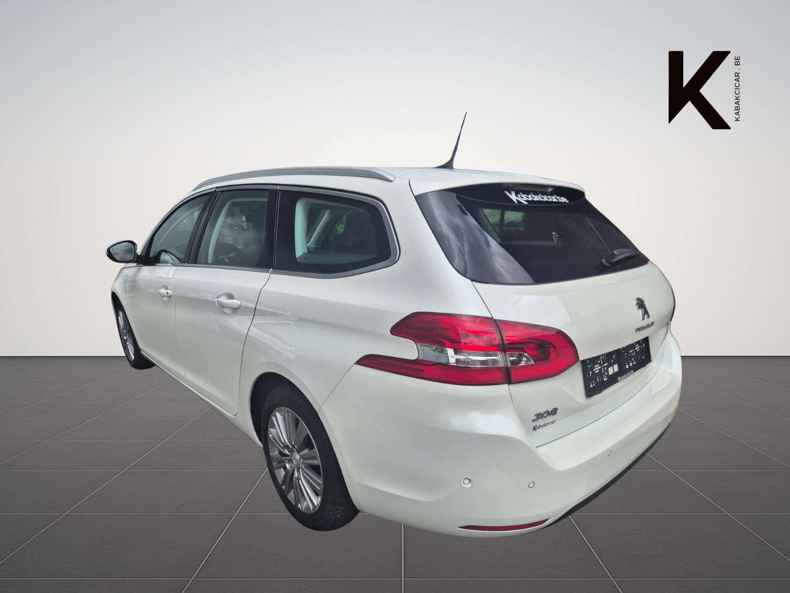 Peugeot 308 SW 1.5 BlueHDi Allure / Carplay / Navigation / Siège Cuir & Alcantara / Garantie 12 Mois