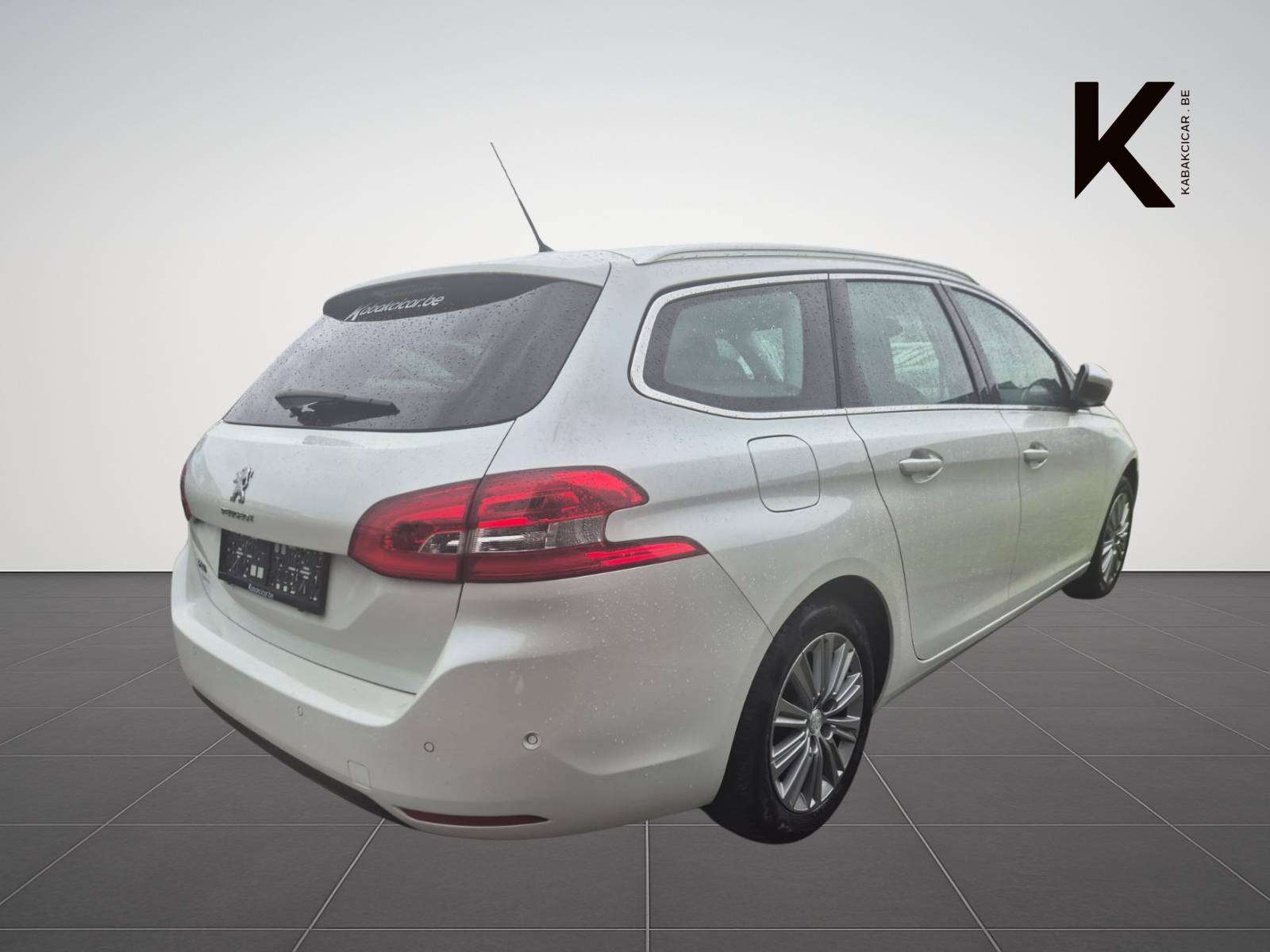 Peugeot 308 SW 1.5 BlueHDi Allure / Carplay / Navigation / Siège Cuir & Alcantara / Garantie 12 Mois