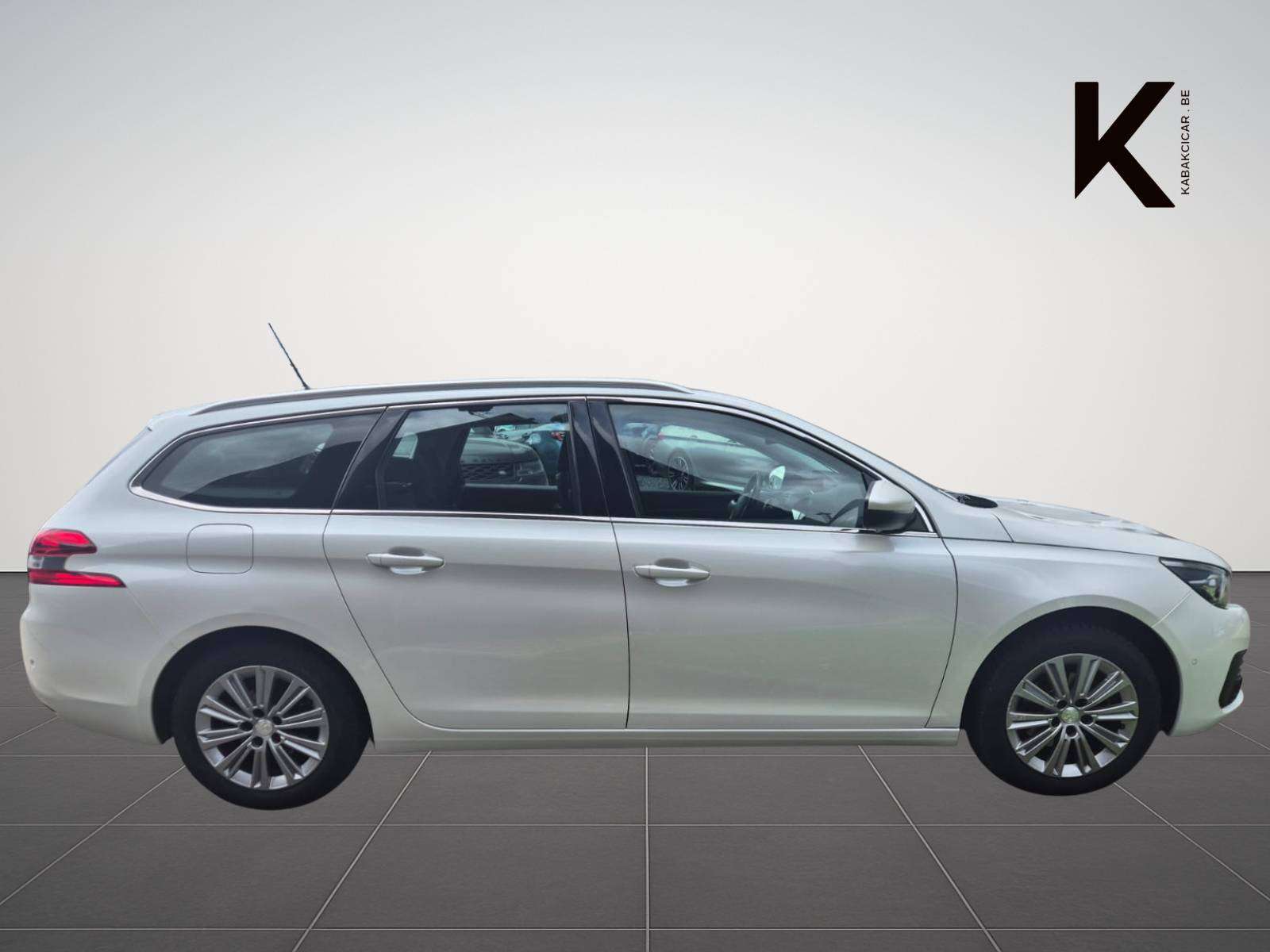Peugeot 308 SW 1.5 BlueHDi Allure / Carplay / Navigation / Siège Cuir & Alcantara / Garantie 12 Mois