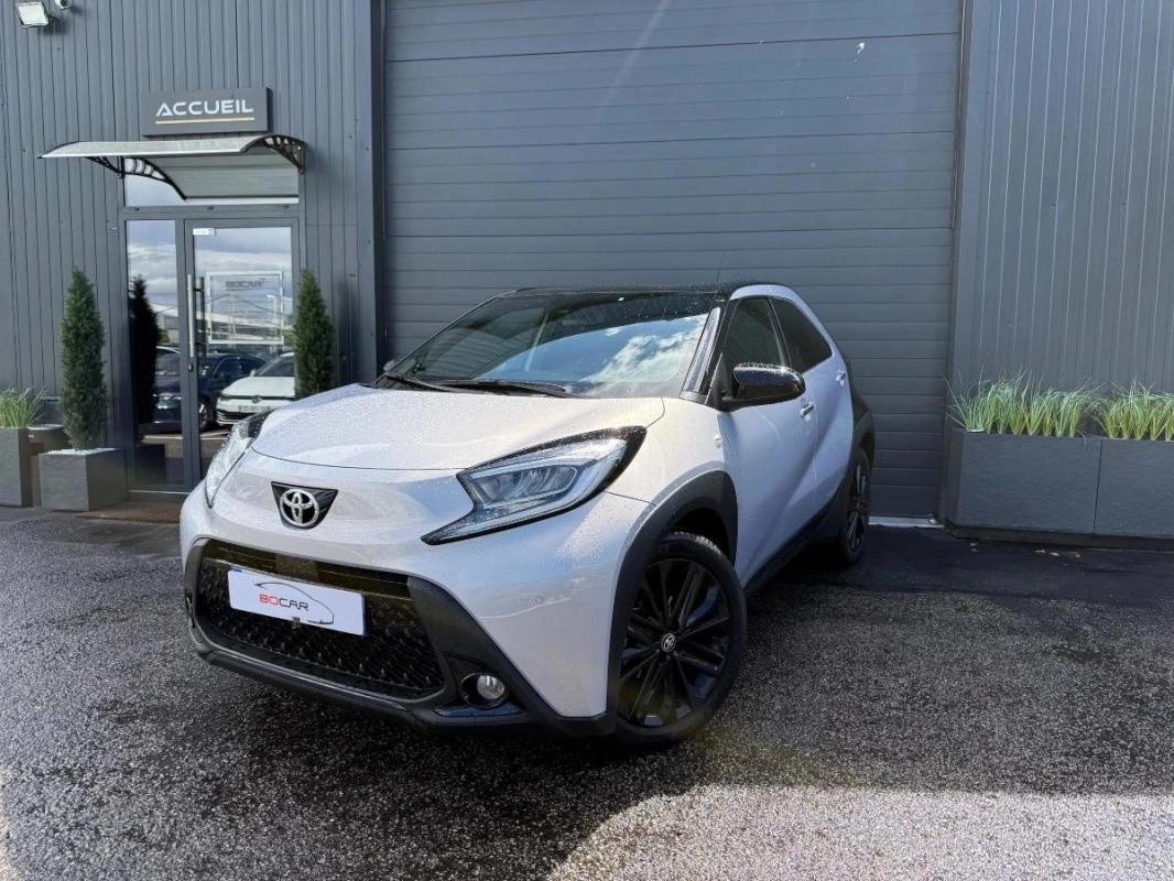 Toyota Aygo X 1.0 VVTI 70ch JBL Edition Collection BVA 1ère main / Garantie 07/2028