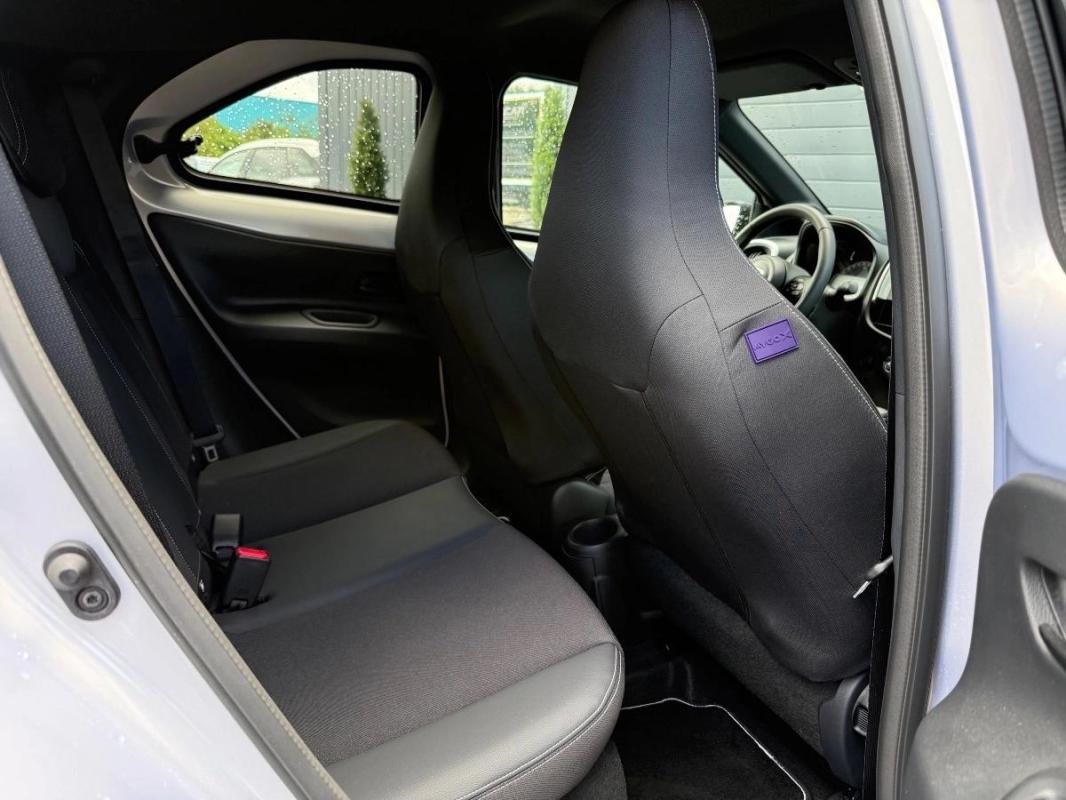 Toyota Aygo X 1.0 VVTI 70ch JBL Edition Collection BVA 1ère main / Garantie 07/2028