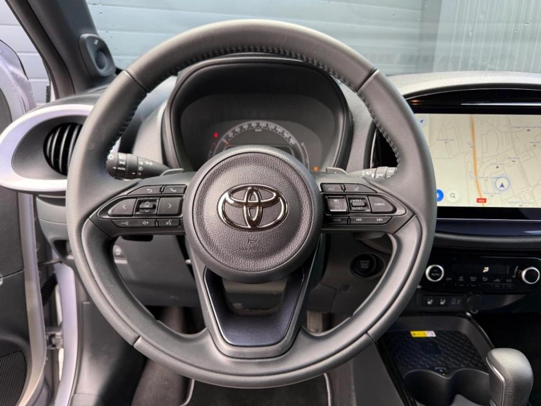 Toyota Aygo X 1.0 VVTI 70ch JBL Edition Collection BVA 1ère main / Garantie 07/2028