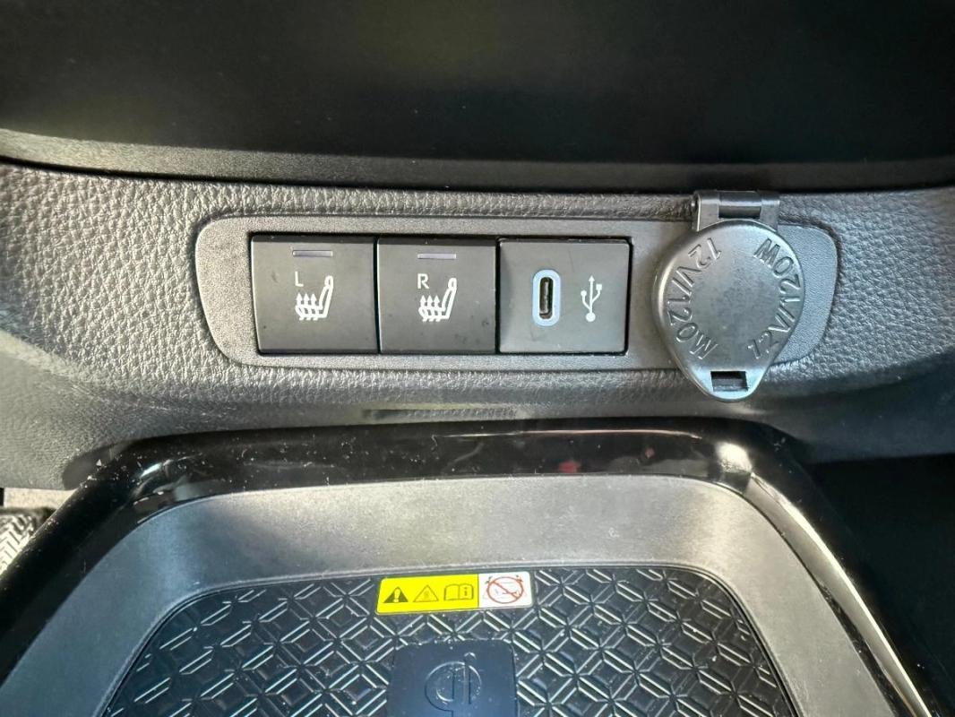 Toyota Aygo X 1.0 VVTI 70ch JBL Edition Collection BVA 1ère main / Garantie 07/2028