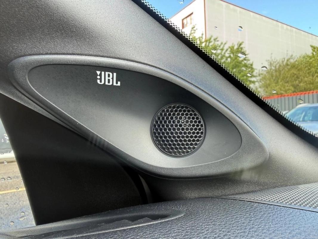 Toyota Aygo X 1.0 VVTI 70ch JBL Edition Collection BVA 1ère main / Garantie 07/2028