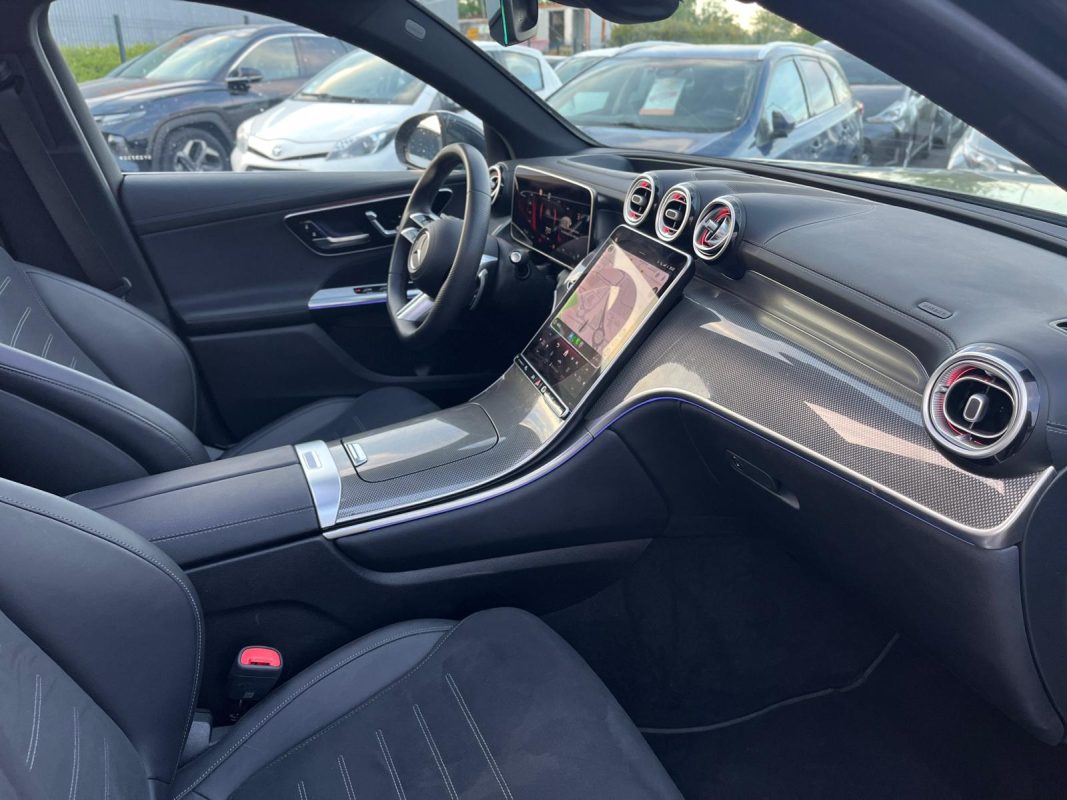 Mercedes-Benz Glc COUPE 220d AMG LINE 4 MATIC