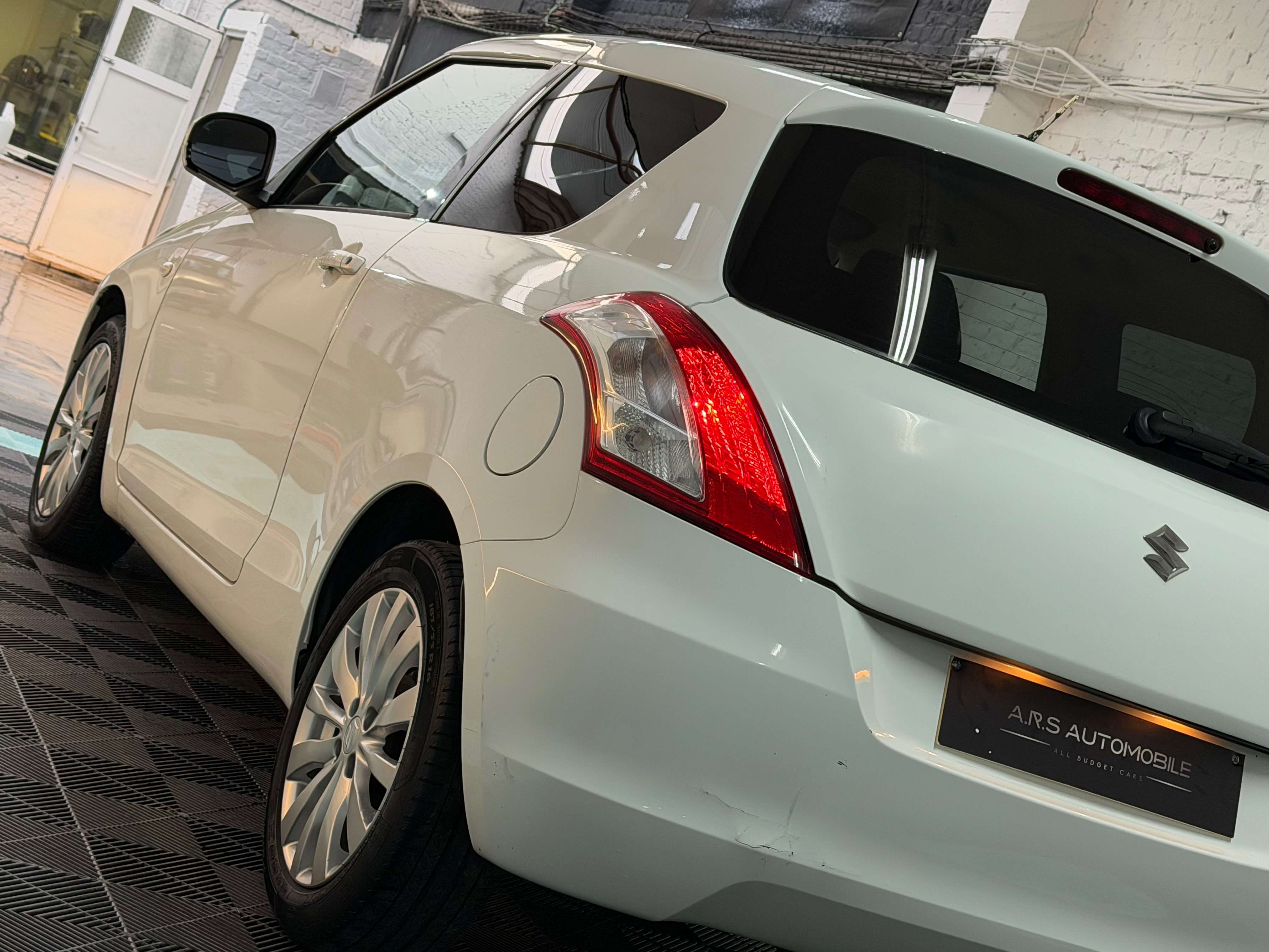 Suzuki Swift 1.2i - Airco - Garantie 12mois