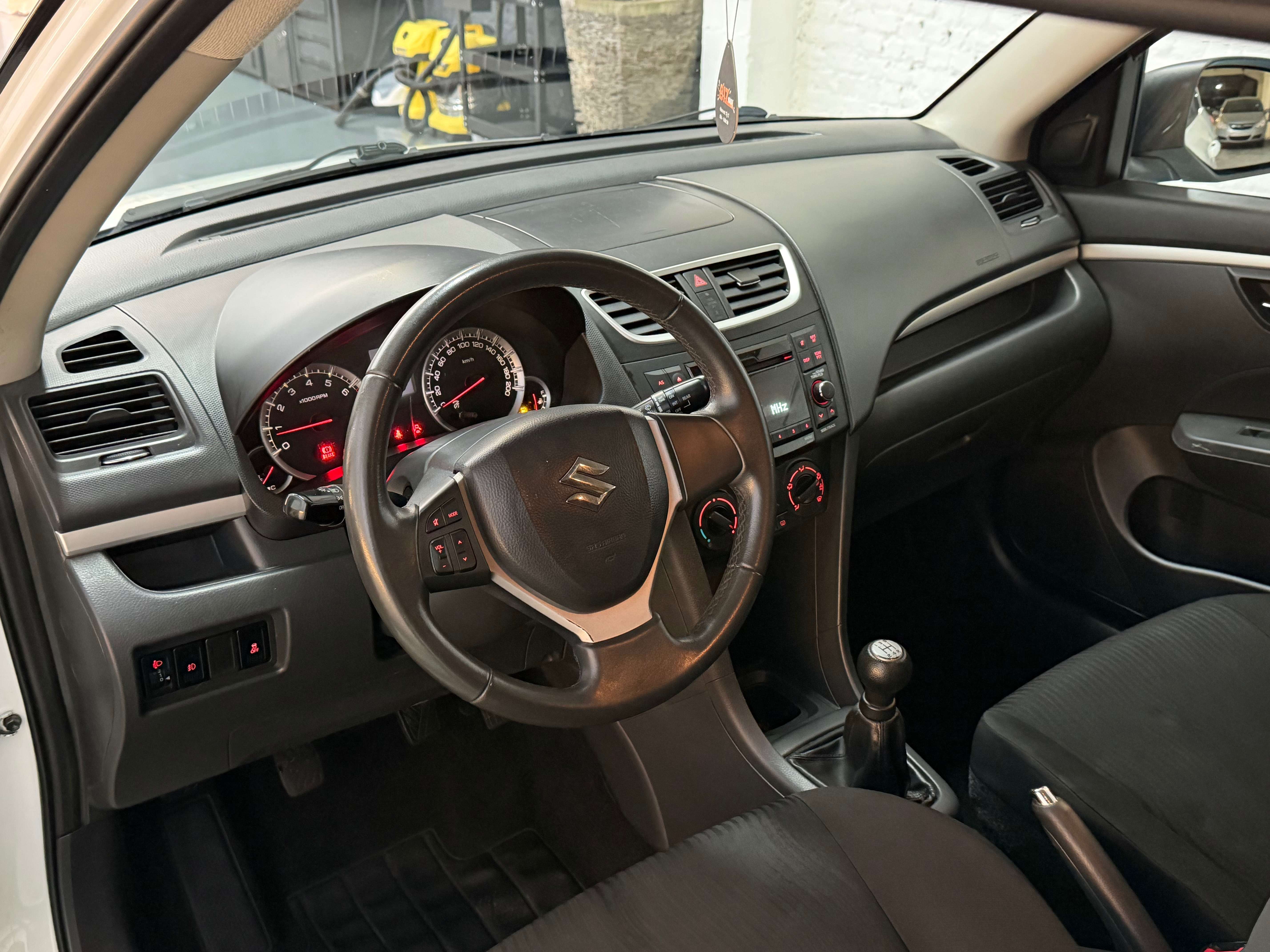 Suzuki Swift 1.2i - Airco - Garantie 12mois