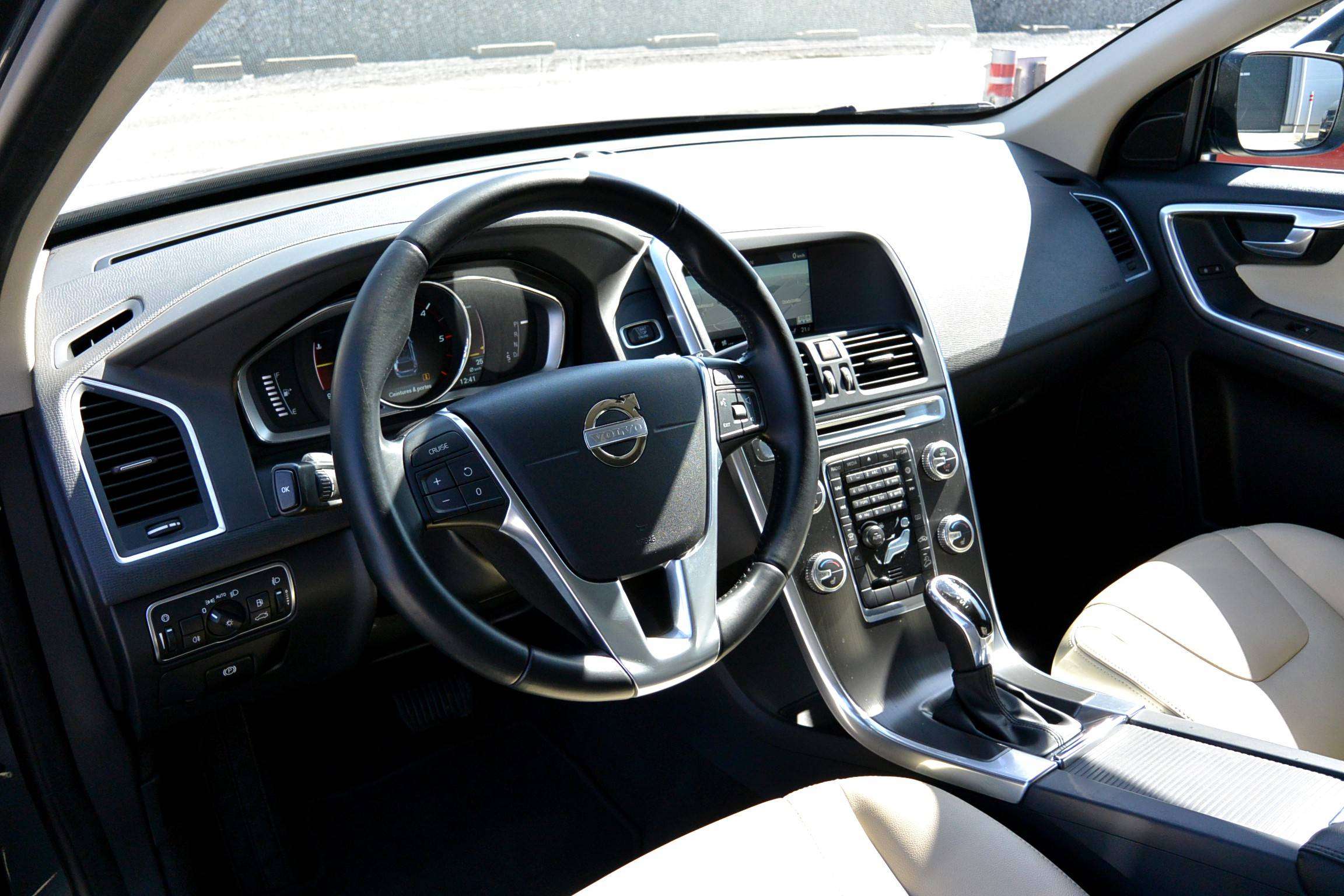 Volvo XC60 2.4 D4 4WD Geartronic _Garantie✅