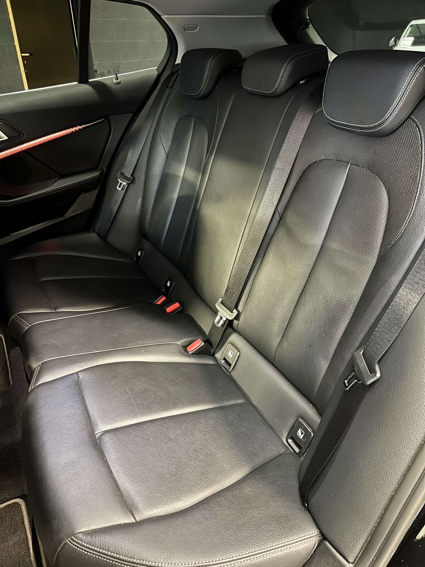 BMW 116 116iA *LUXURY*CUIR ET VOL CHAUFFANT*PACK LIGHT