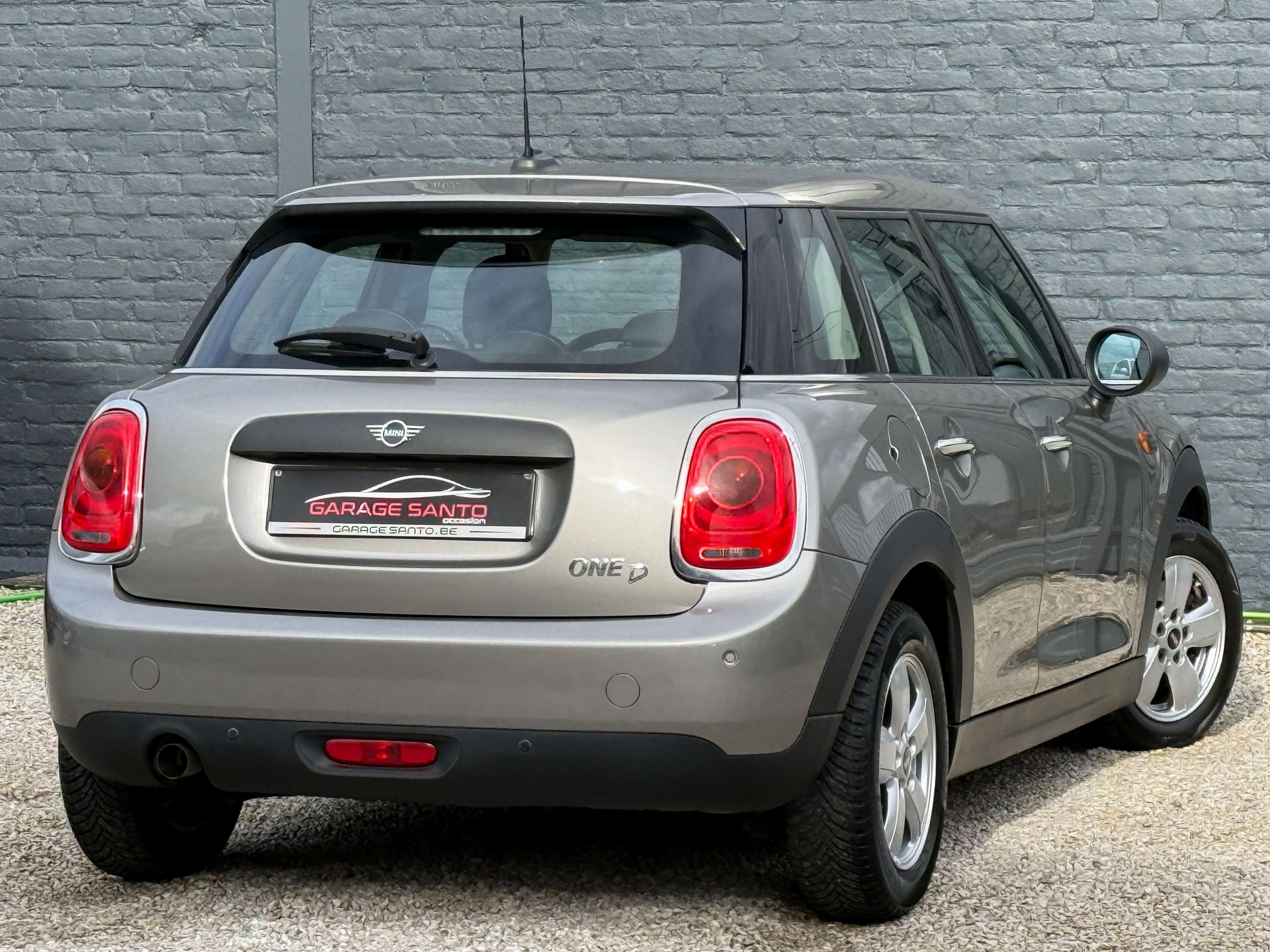 MINI One D Mini 1.5 D One /Navi/Pdc/J.a/A.c/Garantie/