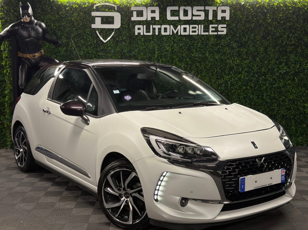 Ds 3 GIVENCHY Le MakeUp 1.2 TURBO 130 Cv 38 900 Kms ECRAN GPS CAMERA INTERIEUR CUIR Garantie 1 an thumbnail
