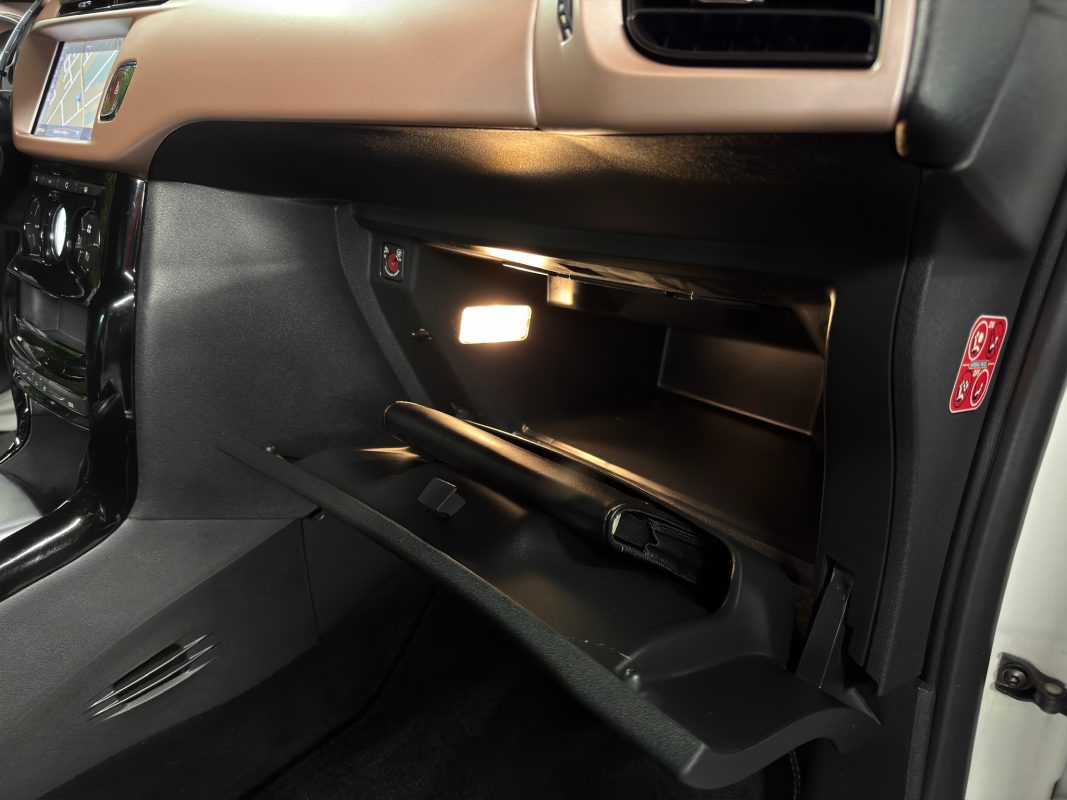 Ds 3 GIVENCHY Le MakeUp 1.2 TURBO 130 Cv 38 900 Kms ECRAN GPS CAMERA INTERIEUR CUIR Garantie 1 an thumbnail
