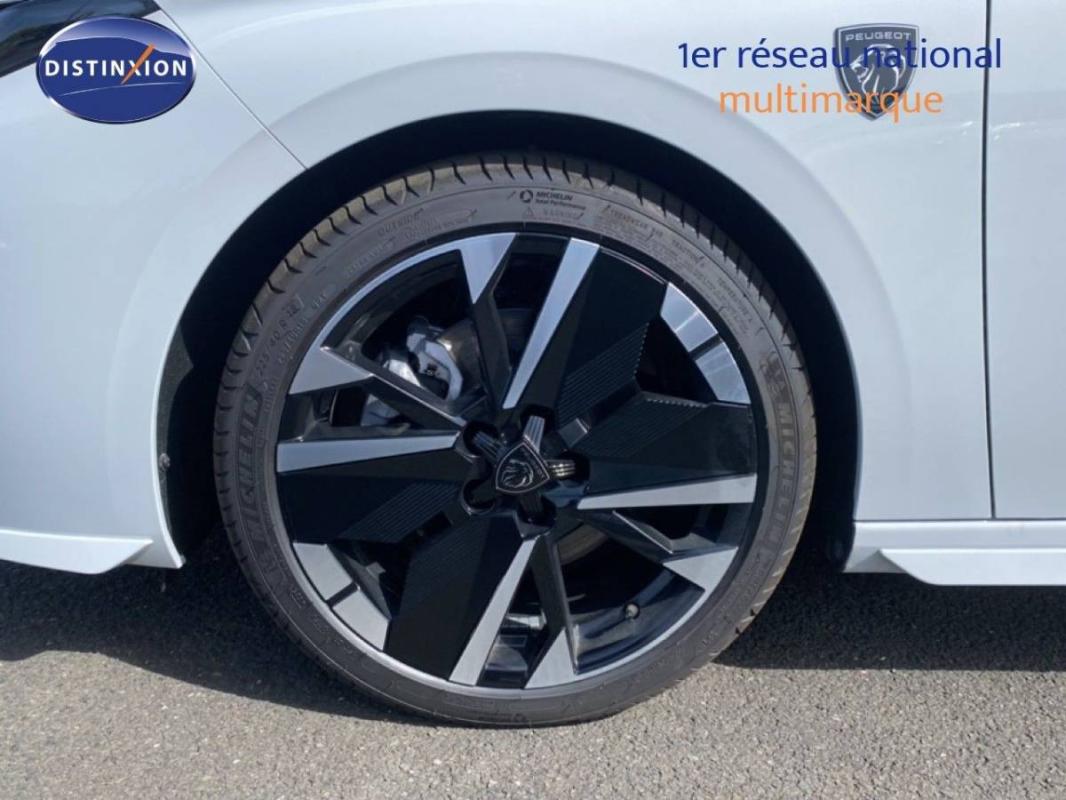 Peugeot 308 1.2 HYBRID 145CH E-DCS6 GT