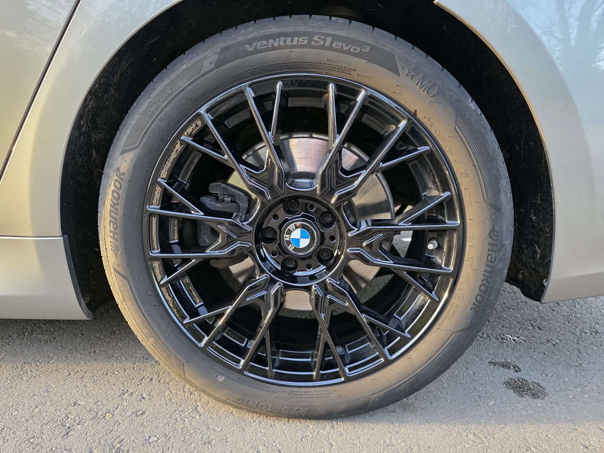 BMW 745 745eAS PHEV OPF - Full Option