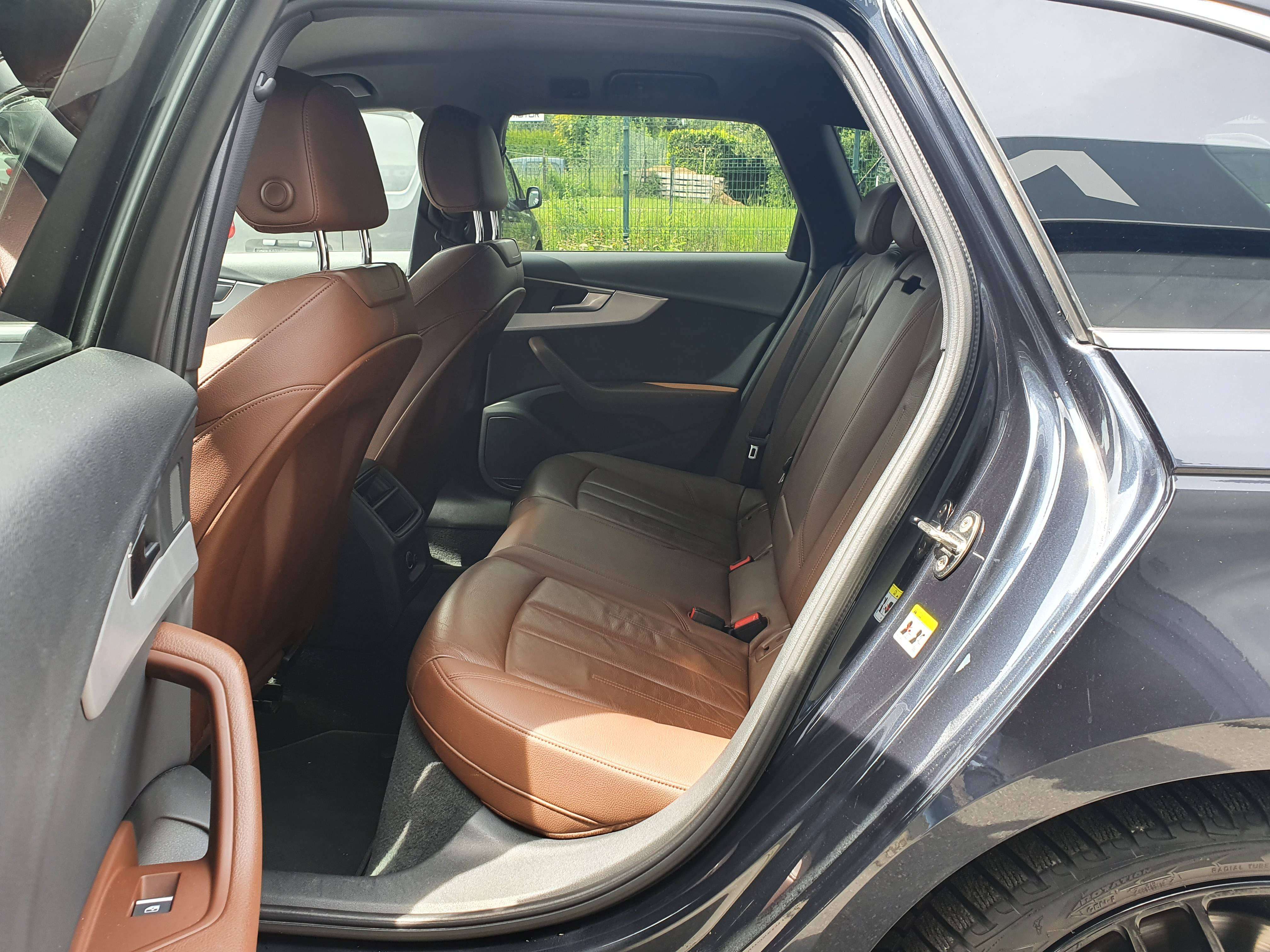 Audi A4 🟢2.0 TDi 150CV / S-LINE / S-TRONIC