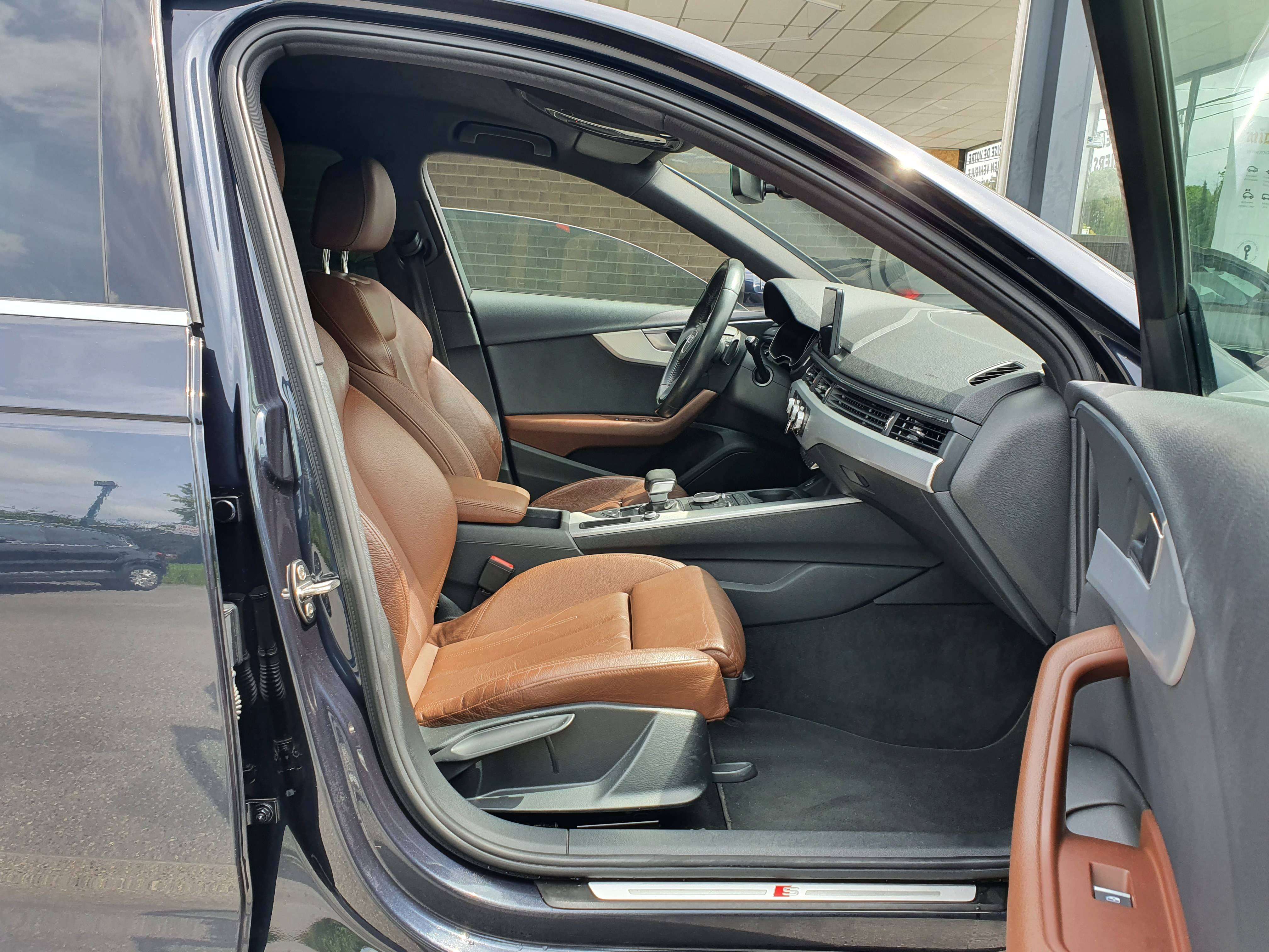 Audi A4 🟢2.0 TDi 150CV / S-LINE / S-TRONIC