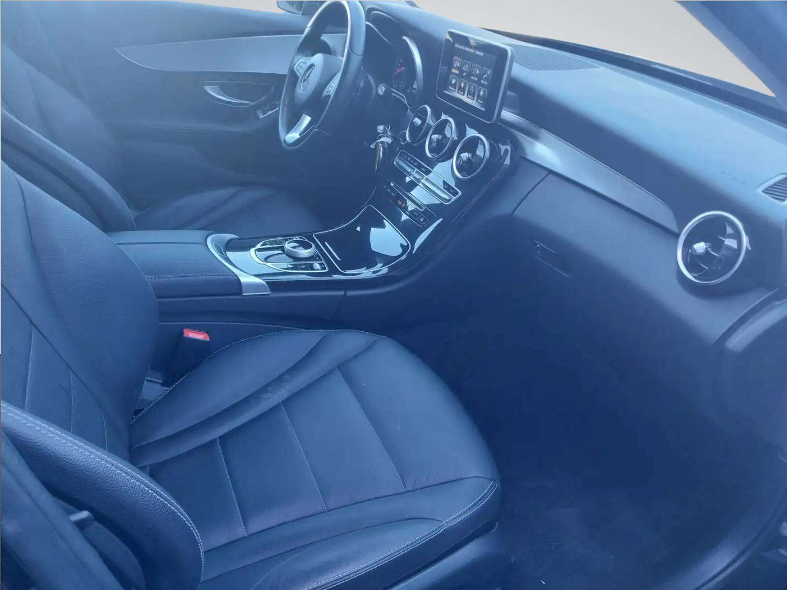 Mercedes-Benz C 200 /GPS/CUIR/CAMERA//
