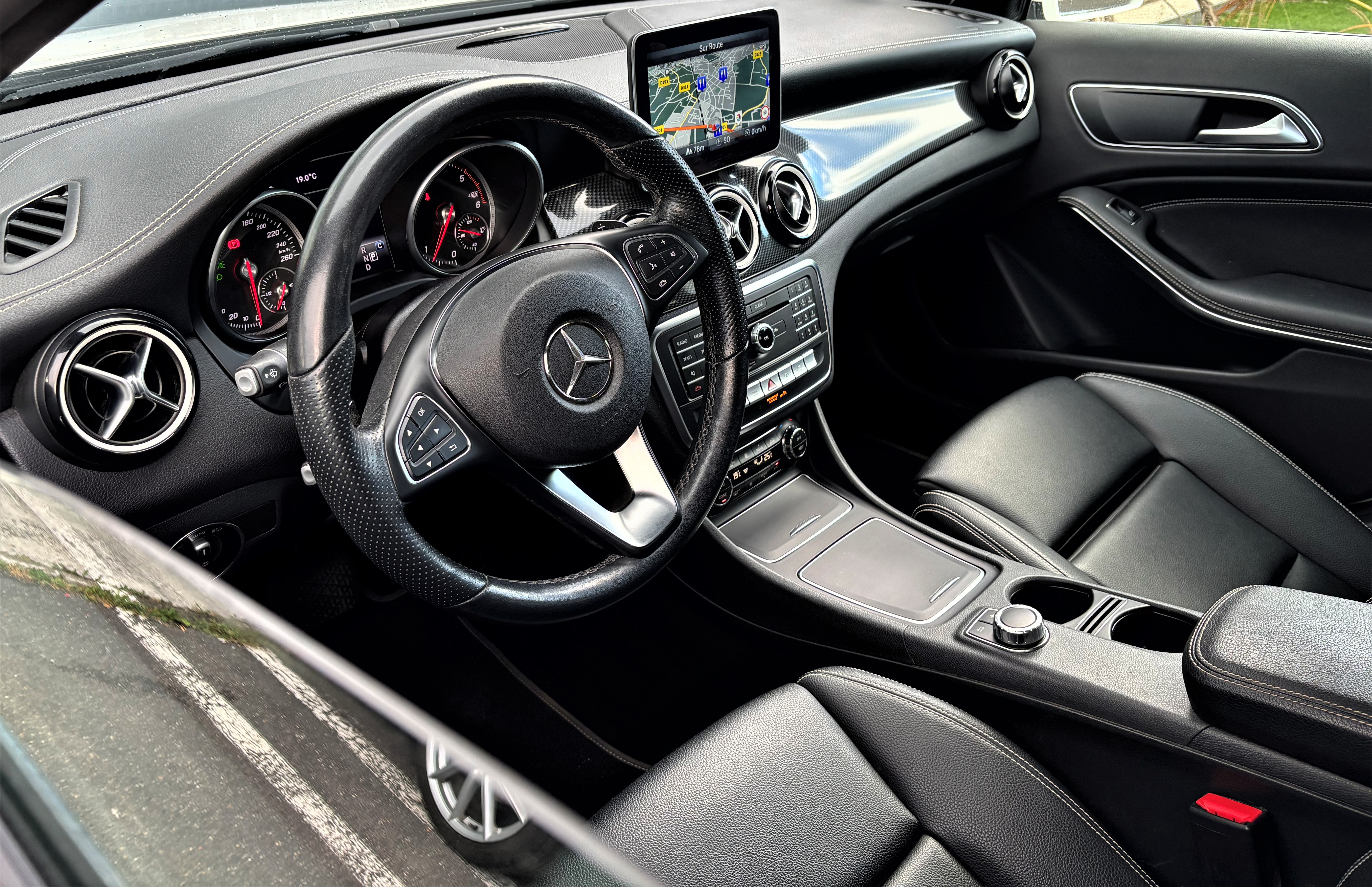 Mercedes-Benz Gla (2) 200 D Starlight Edition DESIGN' AUTO 7G-DCT
