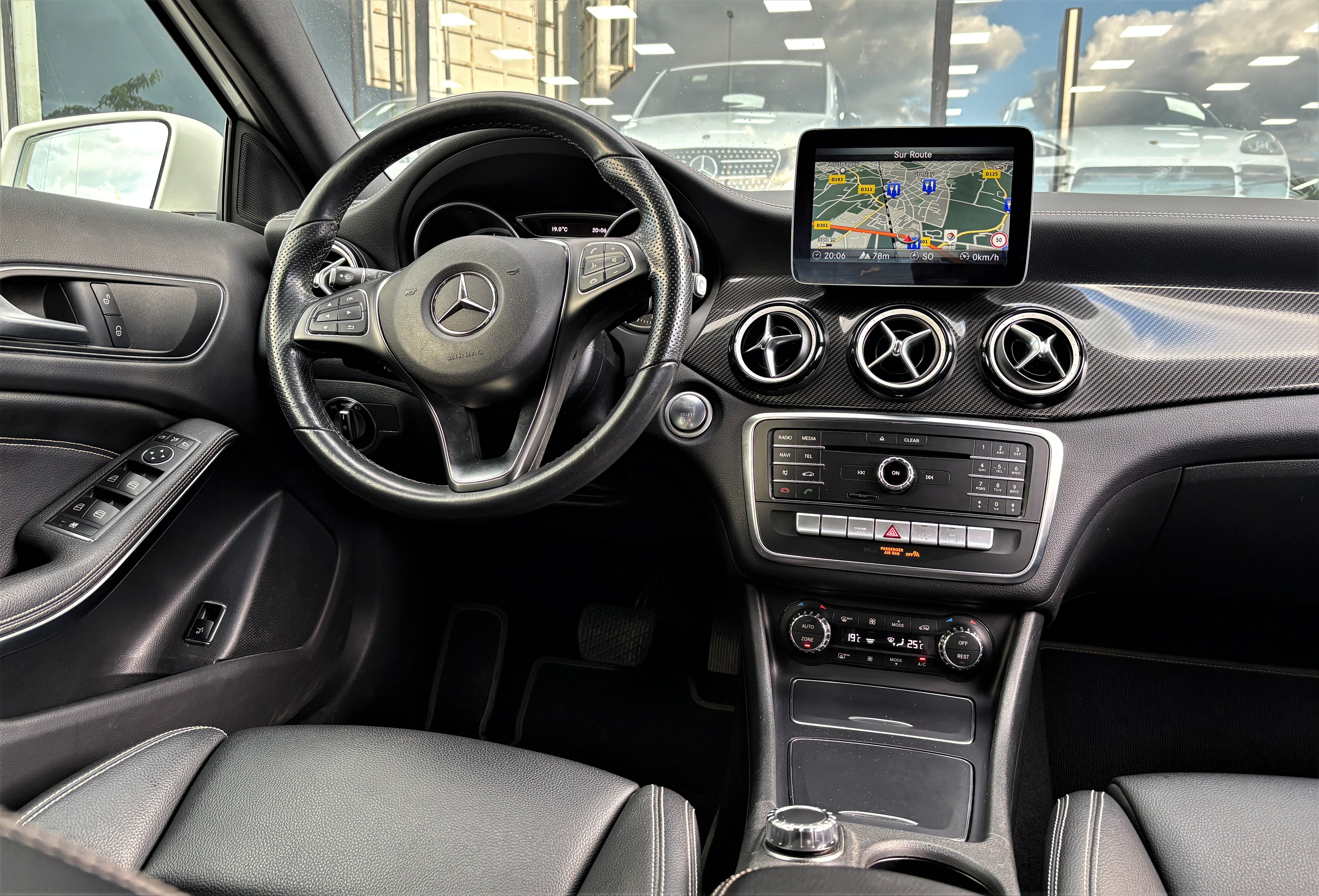Mercedes-Benz Gla (2) 200 D Starlight Edition DESIGN' AUTO 7G-DCT