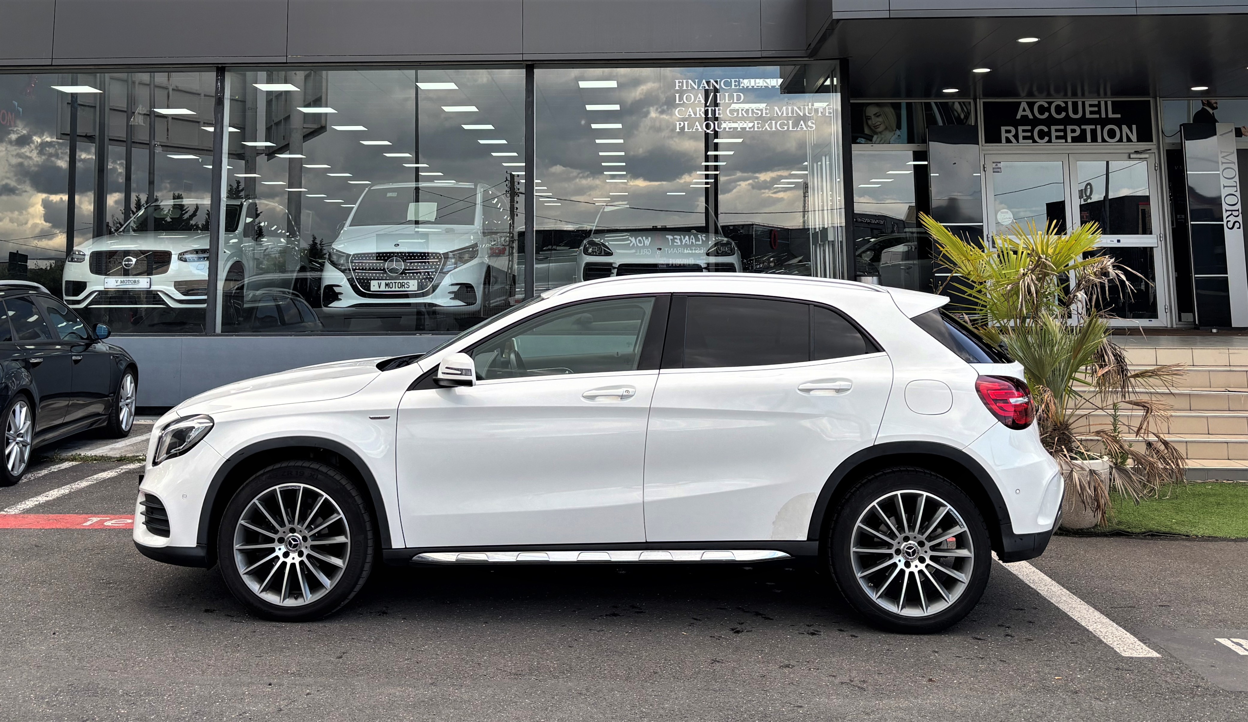 Mercedes-Benz Gla (2) 200 D Starlight Edition DESIGN' AUTO 7G-DCT
