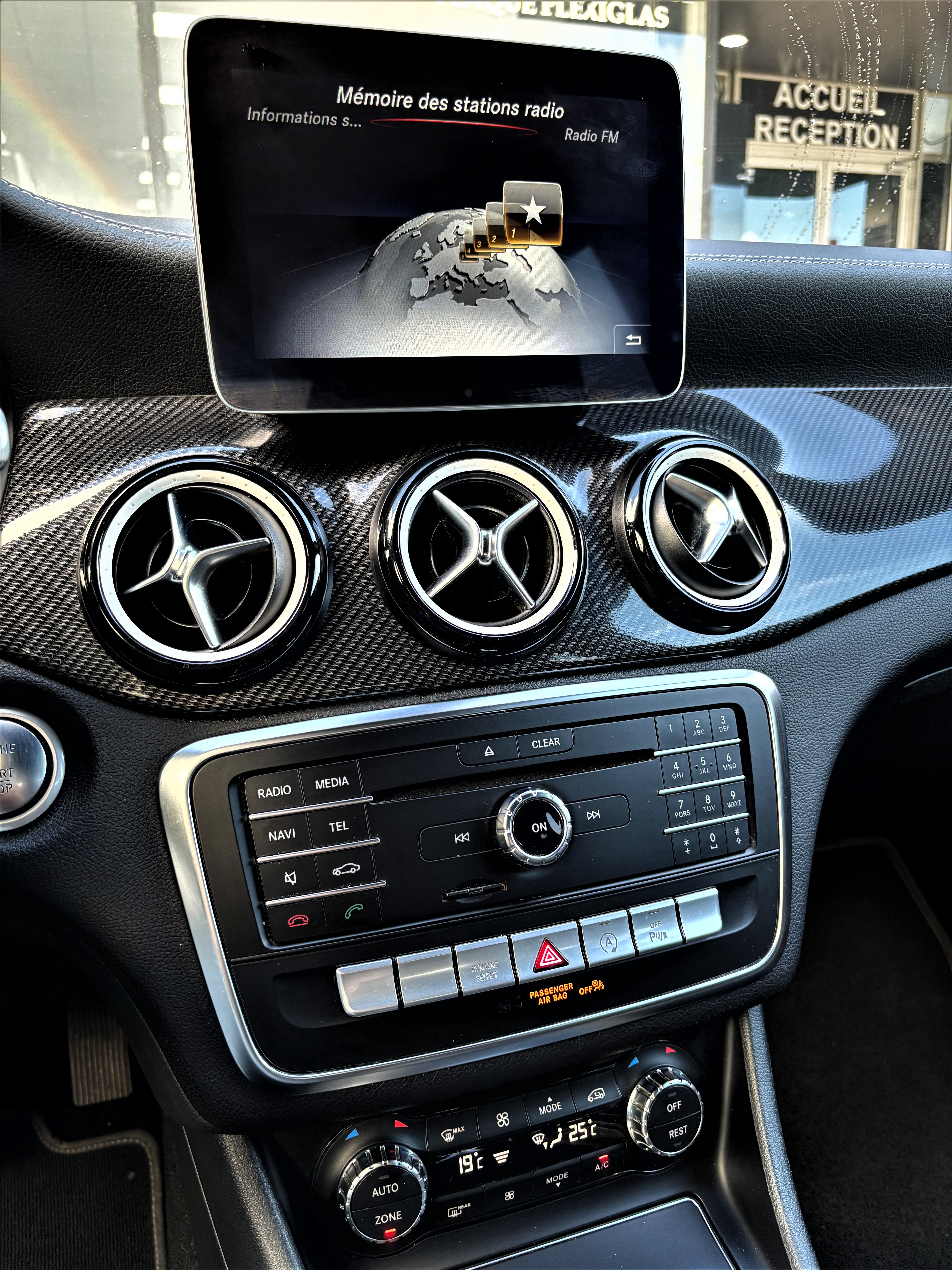 Mercedes-Benz Gla (2) 200 D Starlight Edition DESIGN' AUTO 7G-DCT